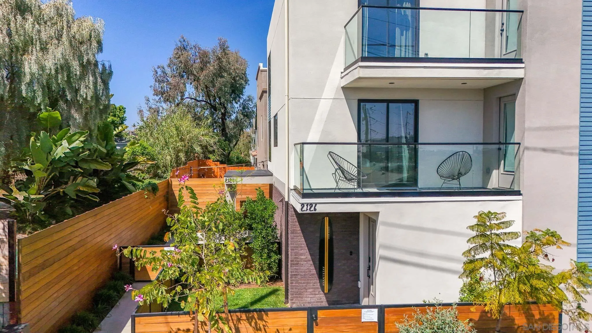https://cdn.realtyfeed.com/cdn/127/260007635/ec0b64acb080473db6b64e823c86e5e7.webp