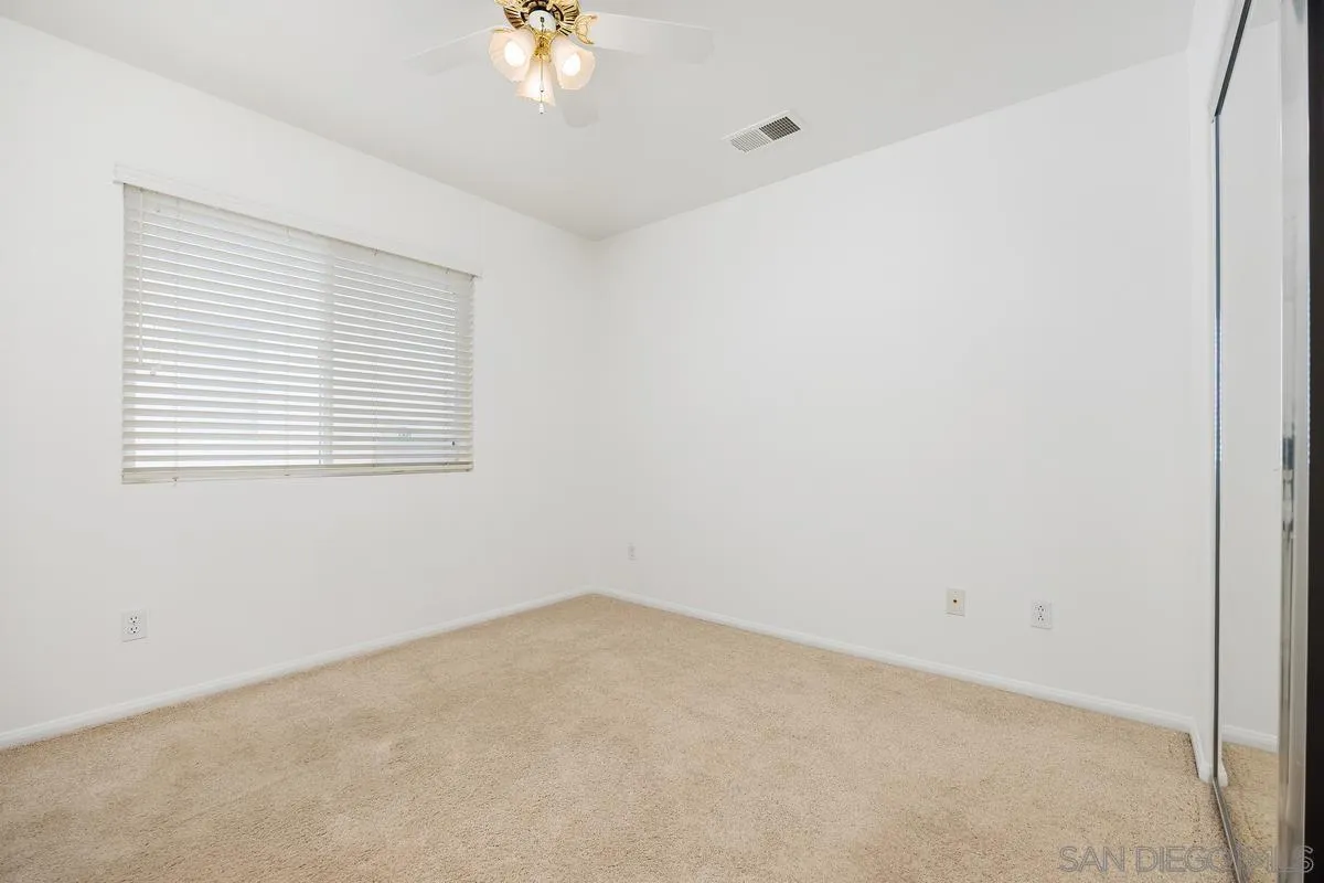 https://cdn.realtyfeed.com/cdn/127/260007636/0116a8c48e5d30ded63f01083c91993a.webp