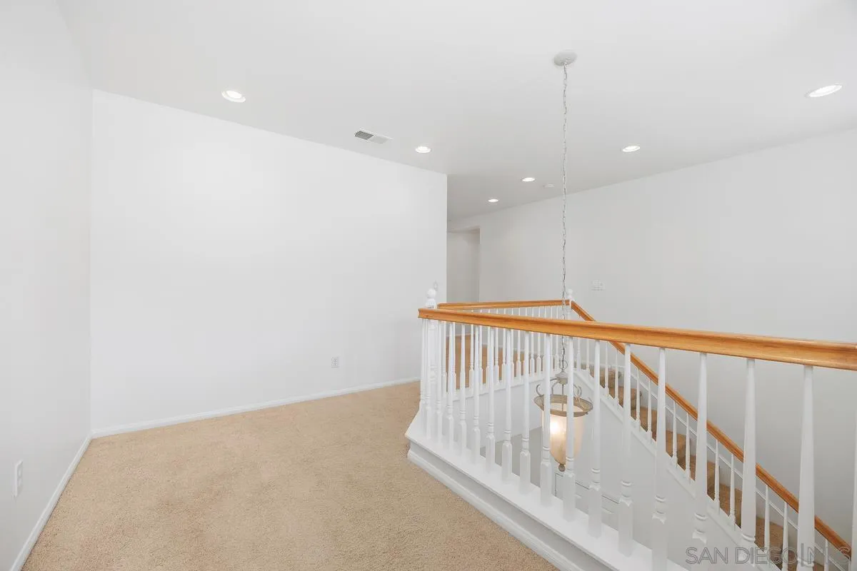 https://cdn.realtyfeed.com/cdn/127/260007636/3b7313afed45b73331694a9858b87b39.webp