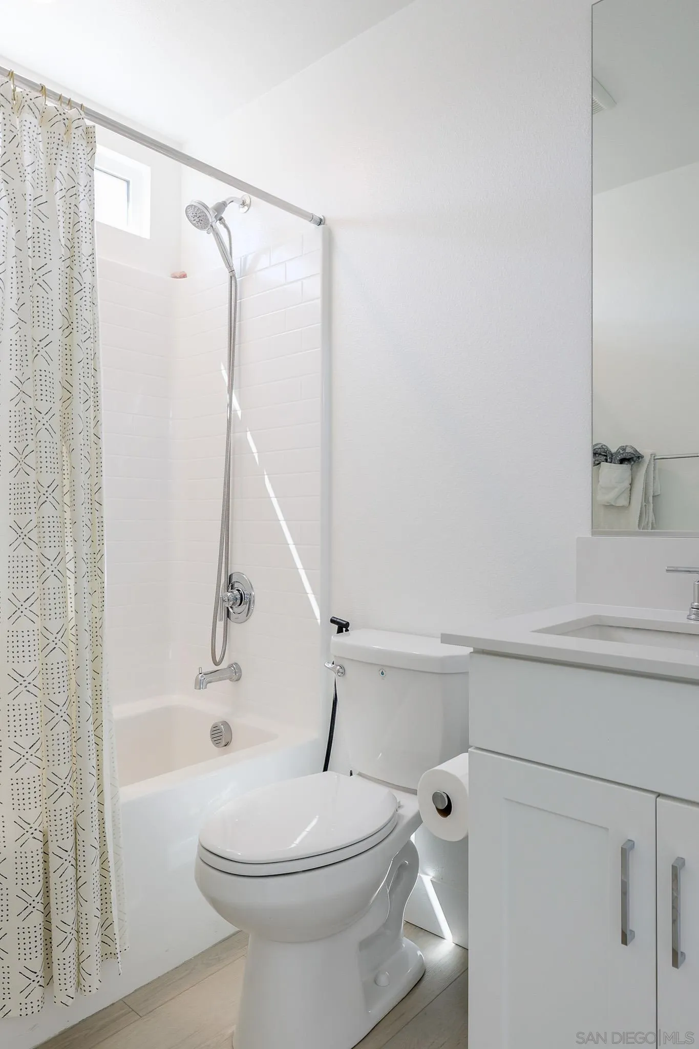 Photo #41: 260007640 Listing: Photo #41