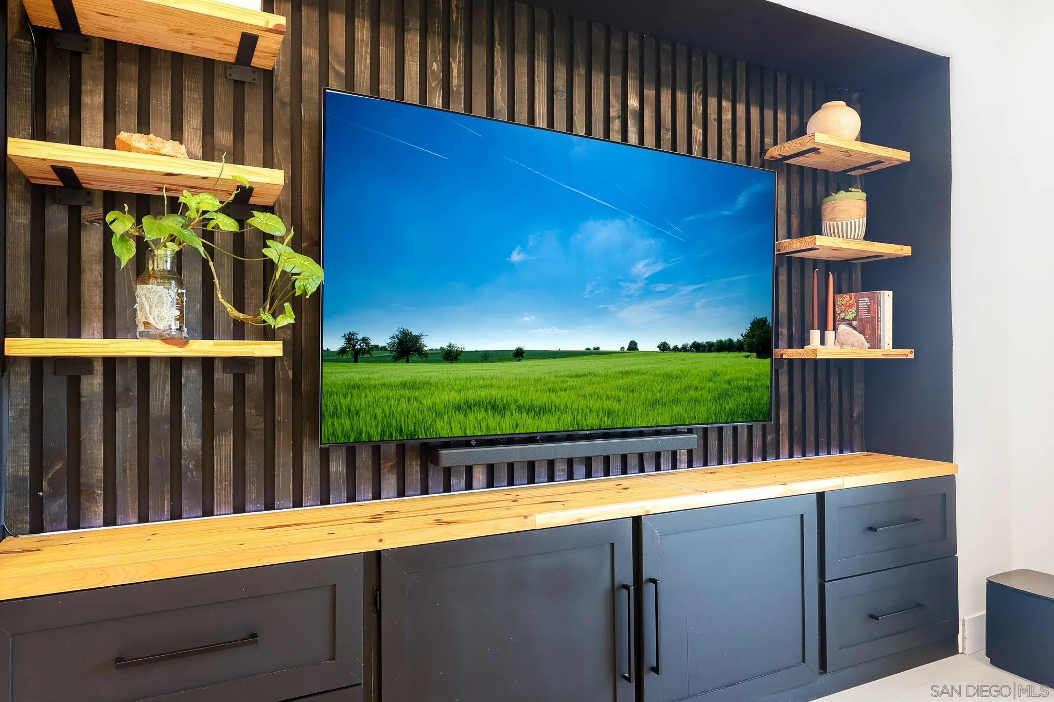 Photo #23: 260007640 Listing: Photo #23