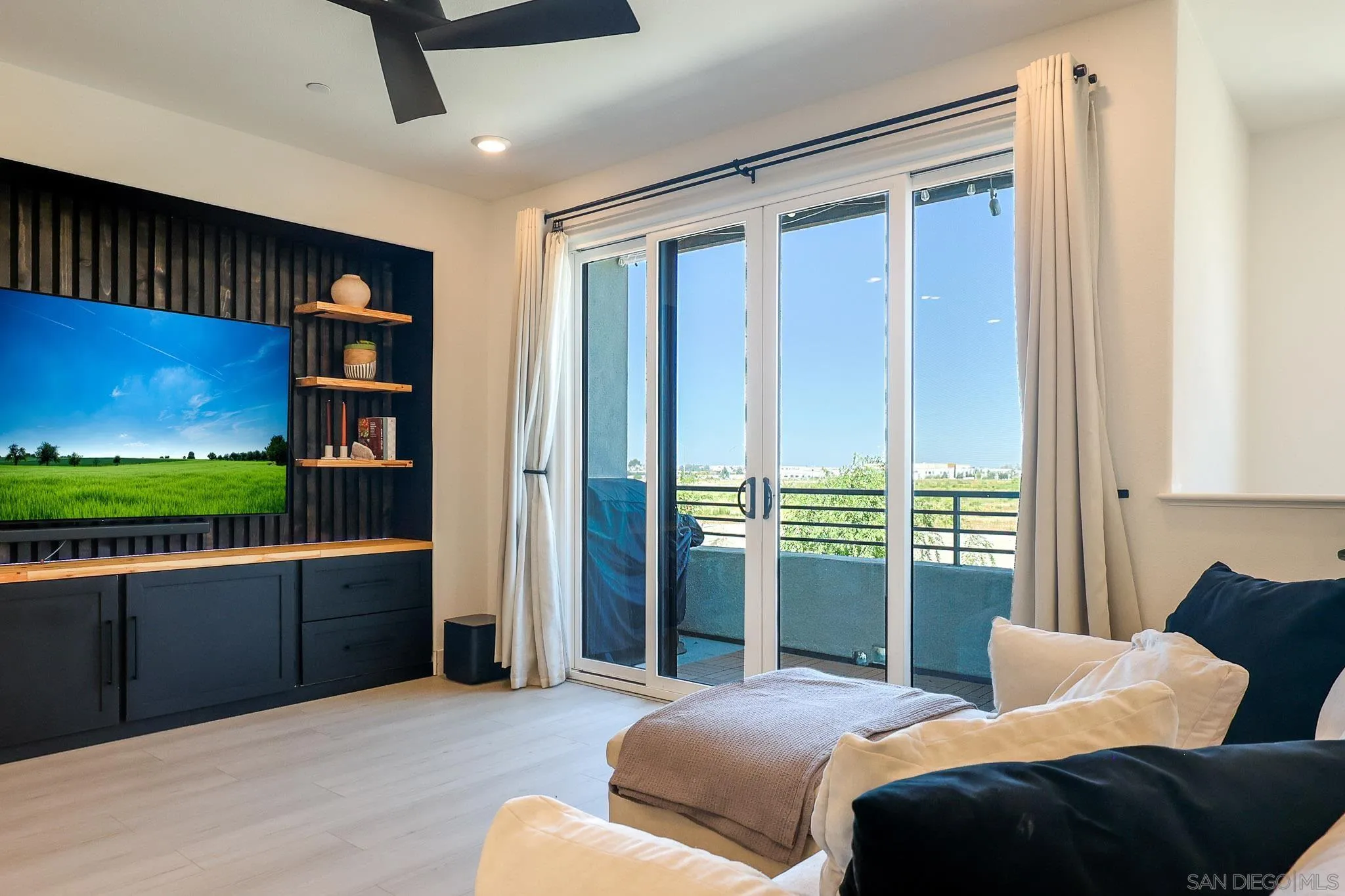 Photo #8: 260007640 Listing: Photo #8