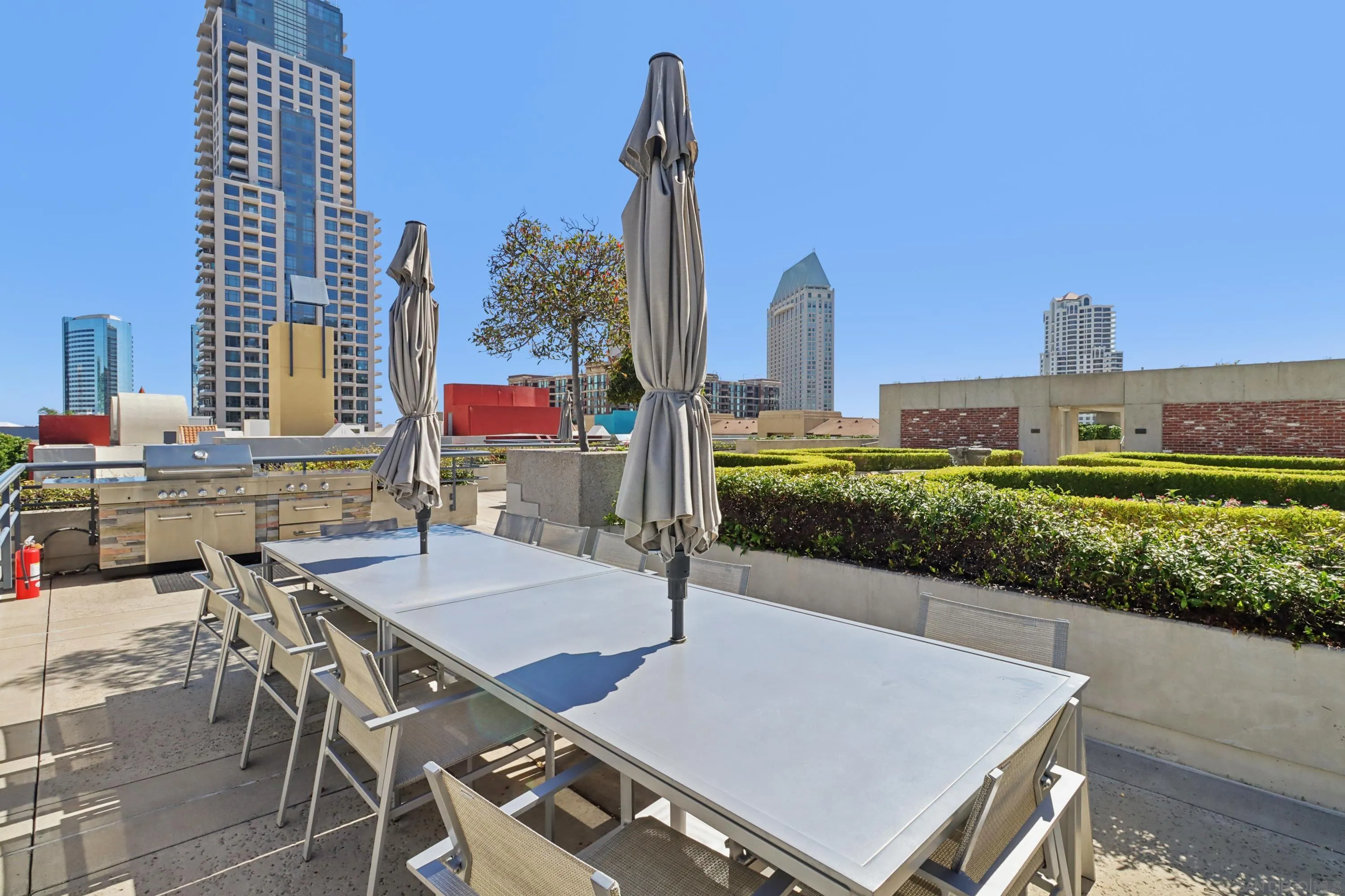 https://cdn.realtyfeed.com/cdn/127/260007646/04eed8362f419566faed9a2890dca828.webp