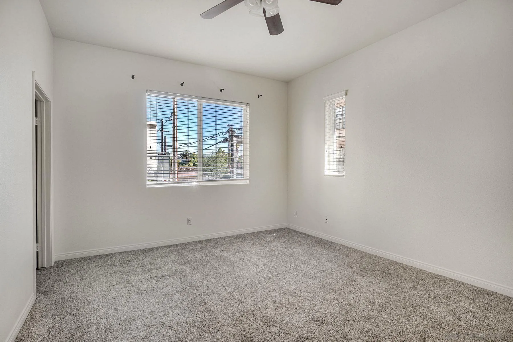 Photo #7: 260007653 Listing: Photo #7
