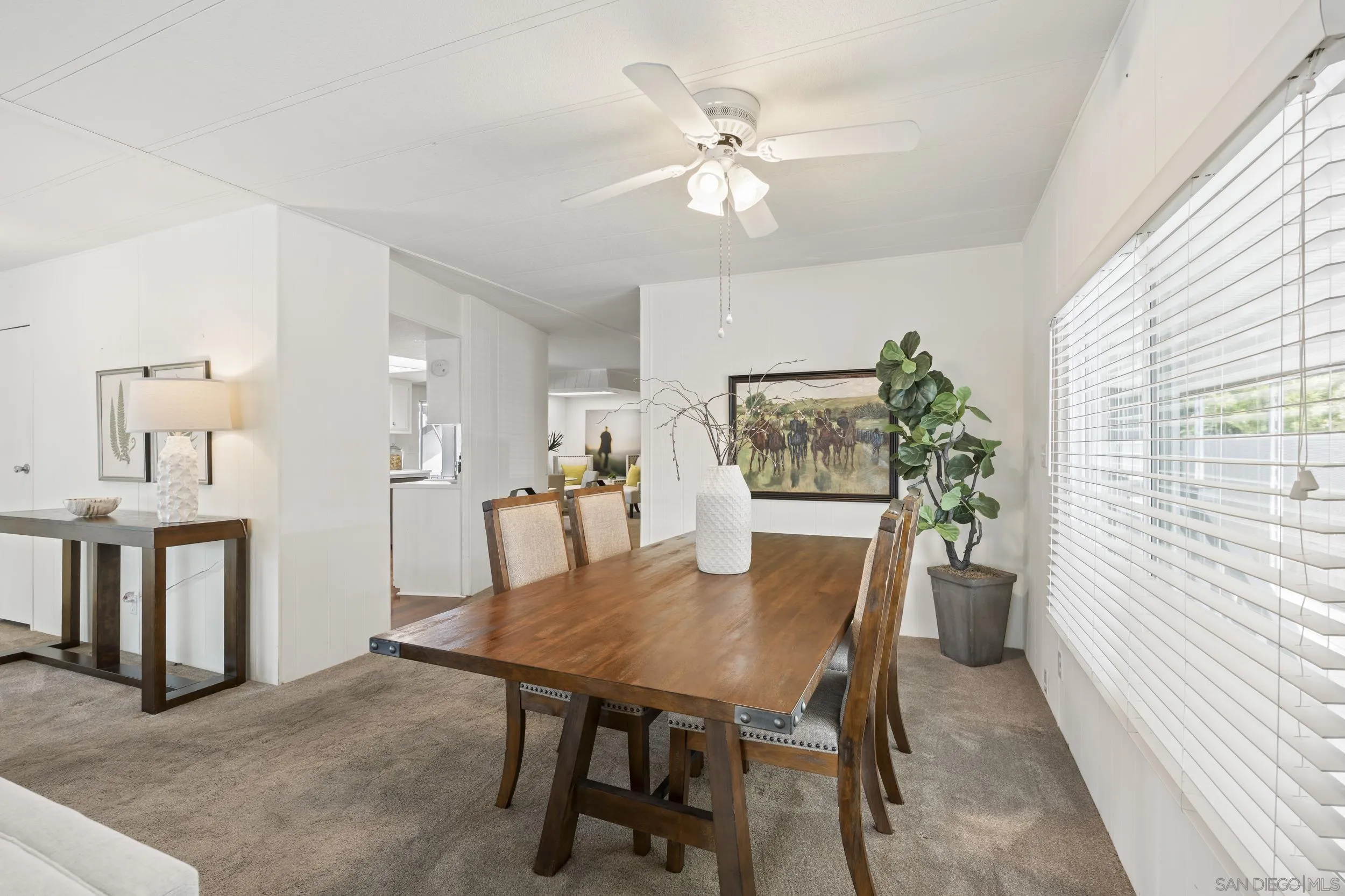 https://cdn.realtyfeed.com/cdn/127/260007665/197abf7d050177cc9dca1a653743be93.webp