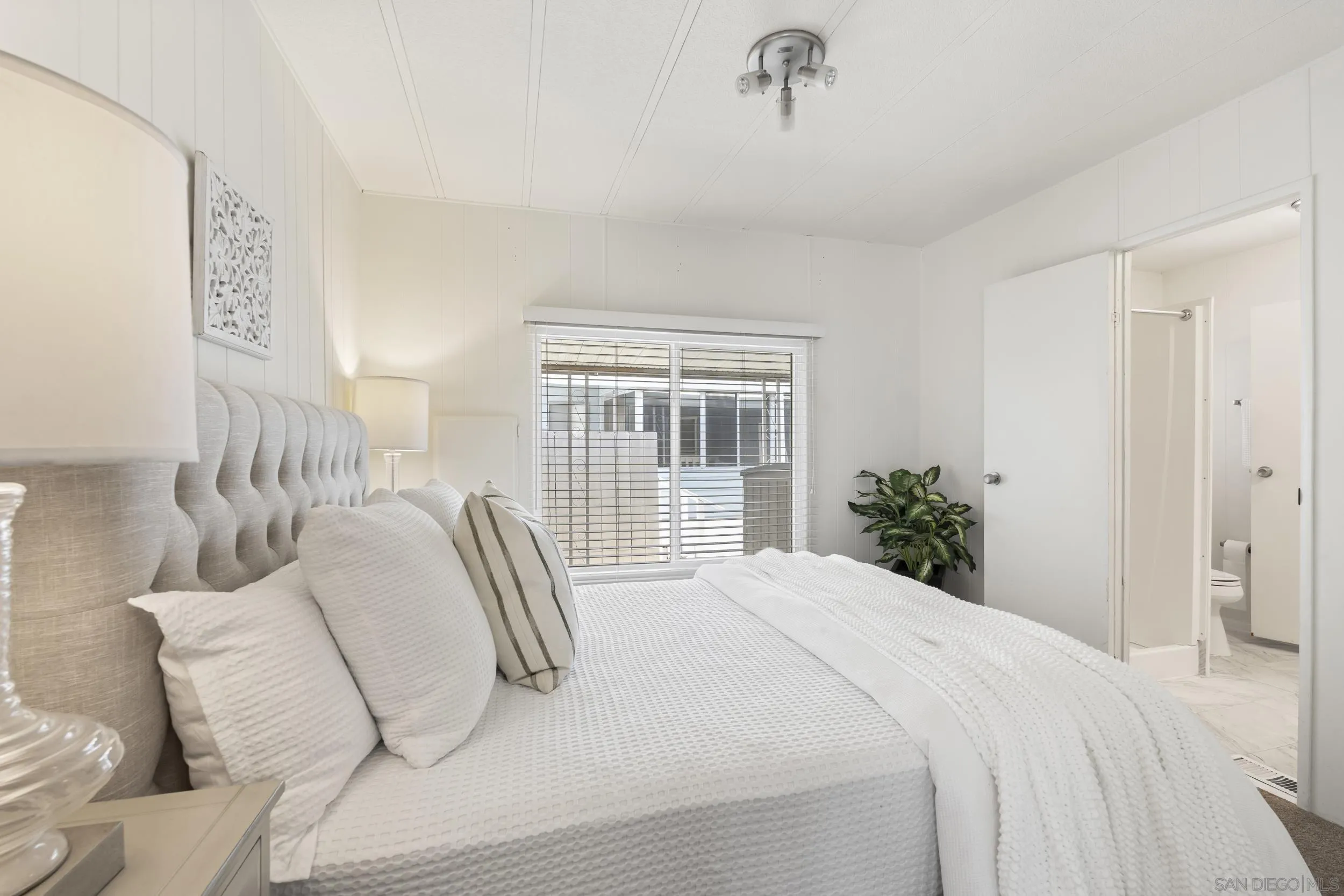 https://cdn.realtyfeed.com/cdn/127/260007665/7440b505879d63d79521d203f2f6883e.webp