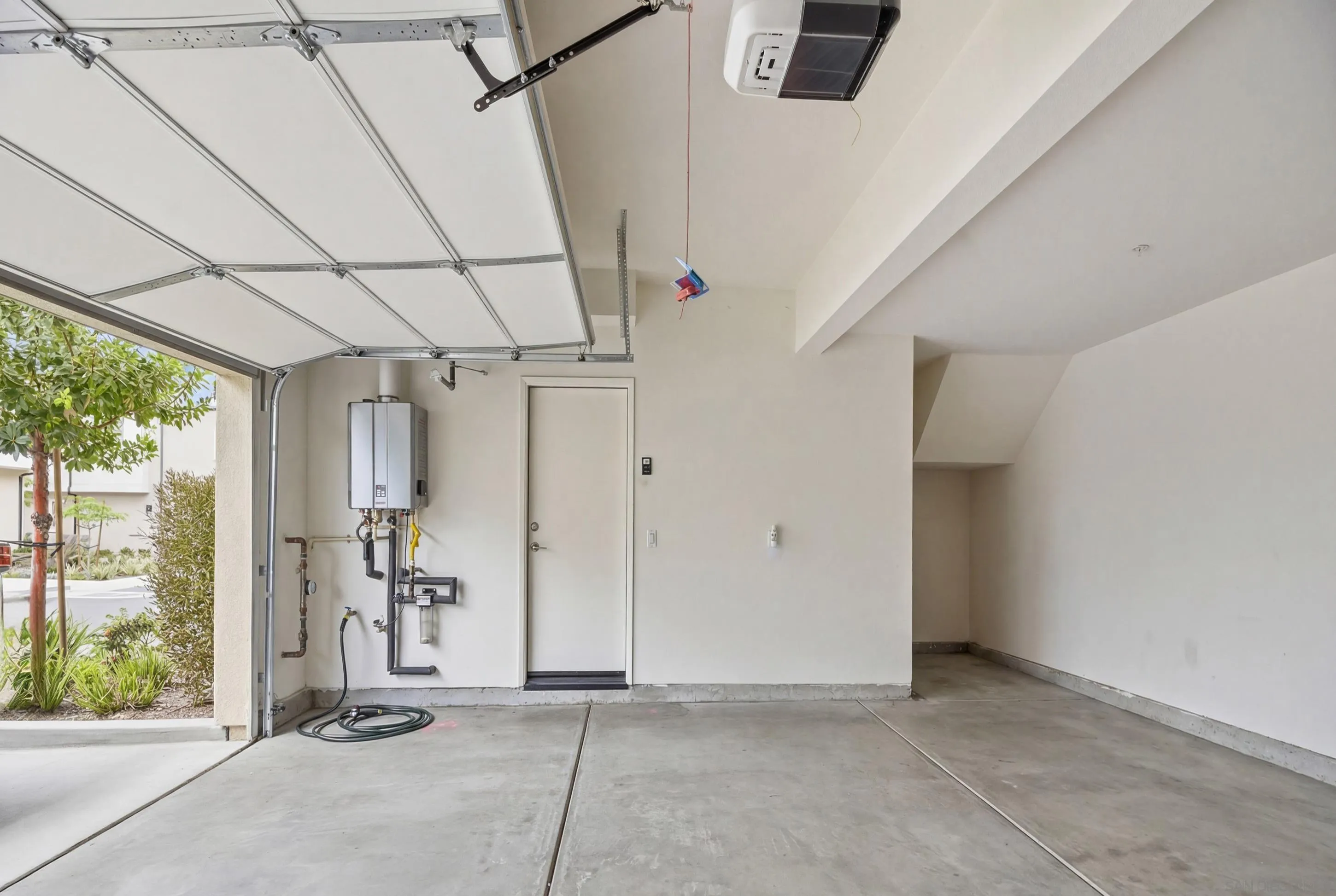 Photo #31: 260007667 Listing: Photo #31