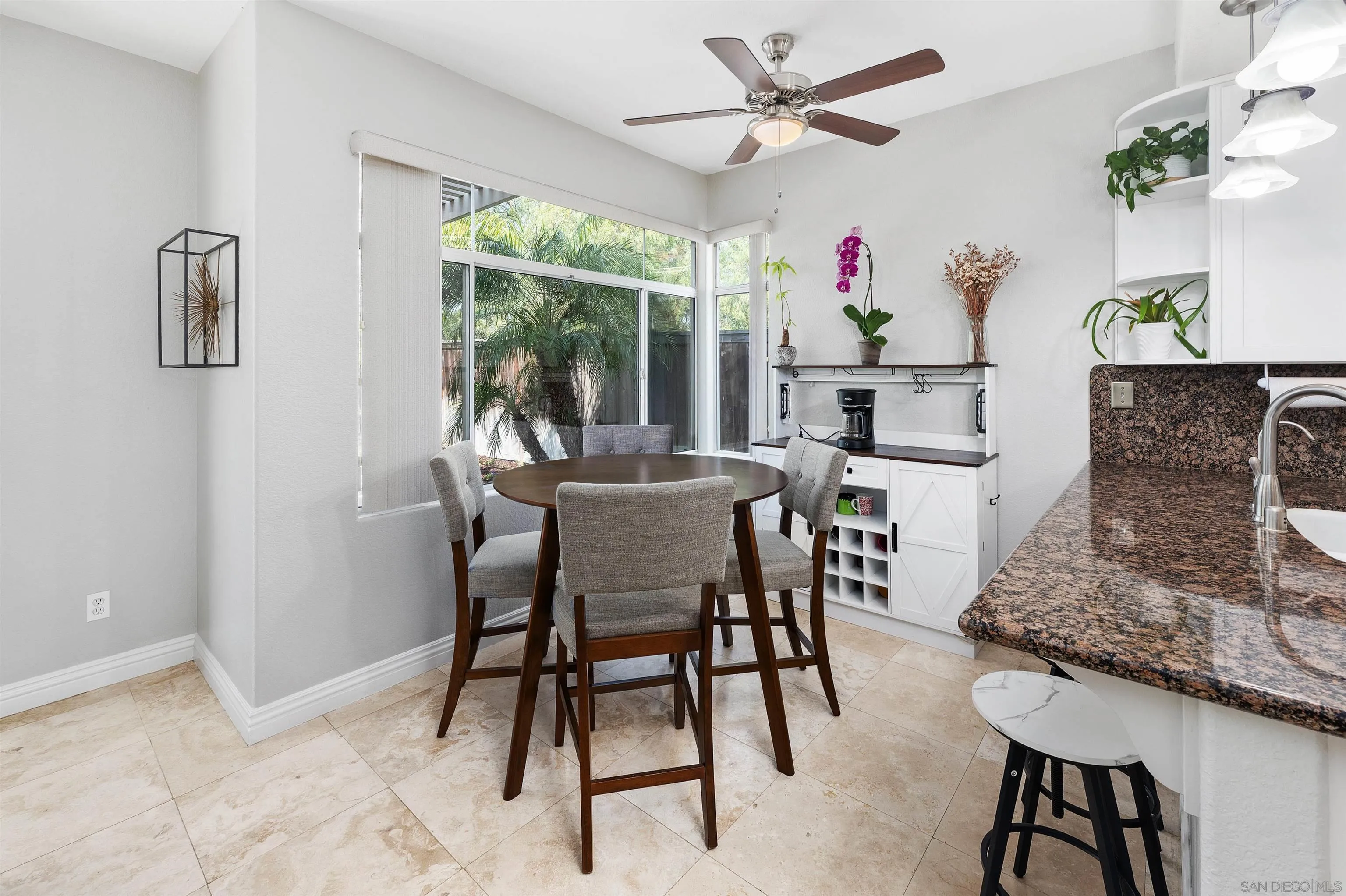https://cdn.realtyfeed.com/cdn/127/260007668/803f7d22d5c4a167221ad059be43aa3e.webp