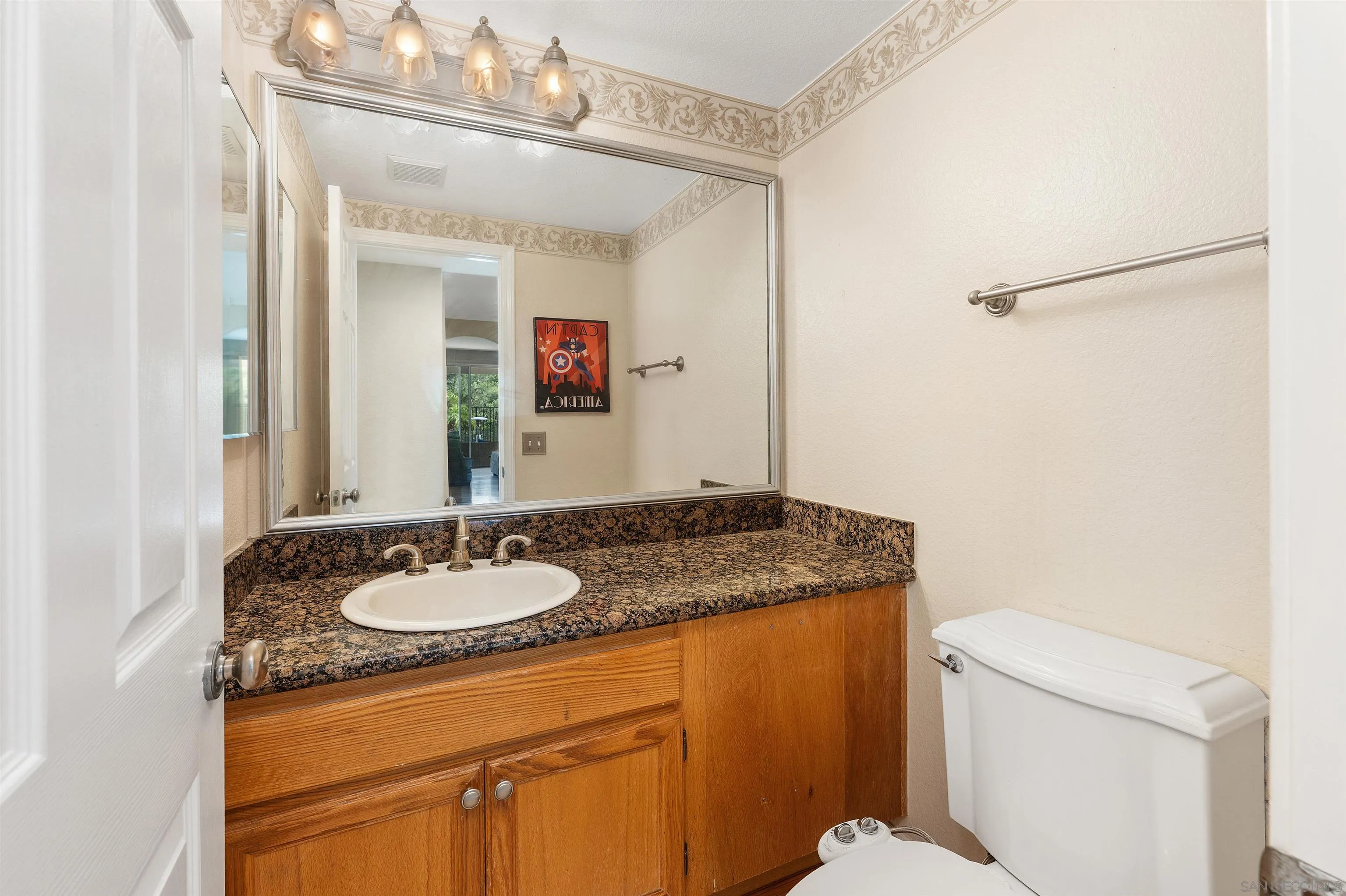 https://cdn.realtyfeed.com/cdn/127/260007668/a3522fdc216aced76b86f1ae0c04d087.webp