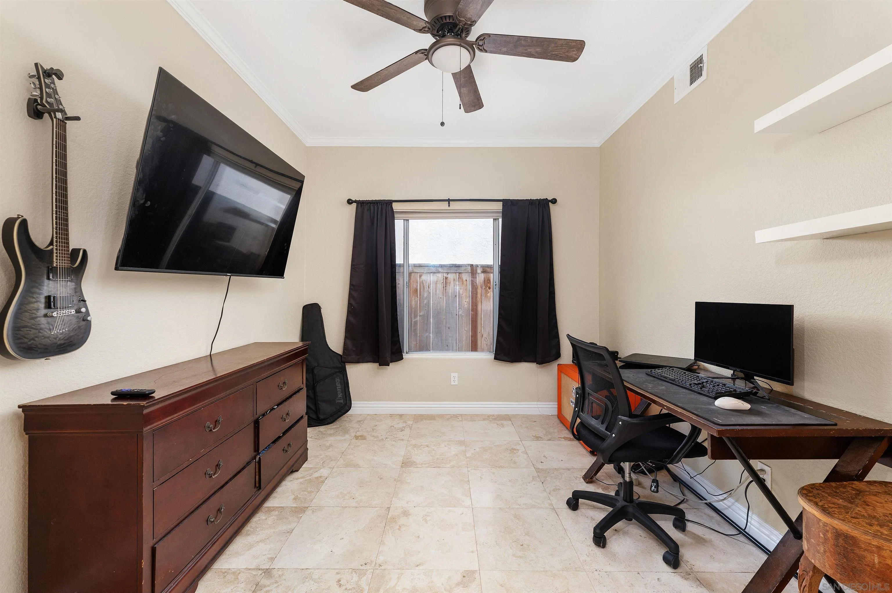 https://cdn.realtyfeed.com/cdn/127/260007668/c2d4c7809f7093c0a0066b0186603eb5.webp