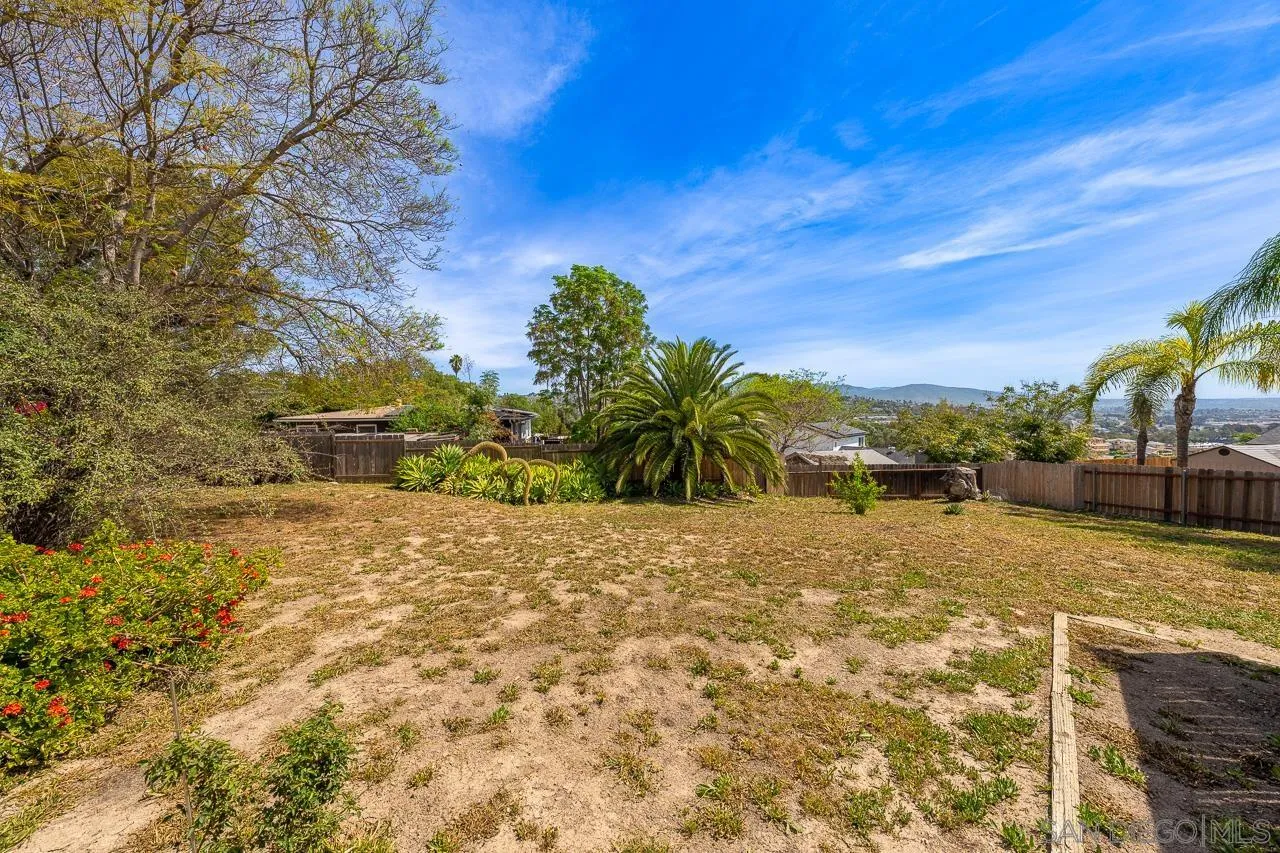 https://cdn.realtyfeed.com/cdn/127/260007676/fa4120a92a9a251c867e92f5e0fa0e4c.webp