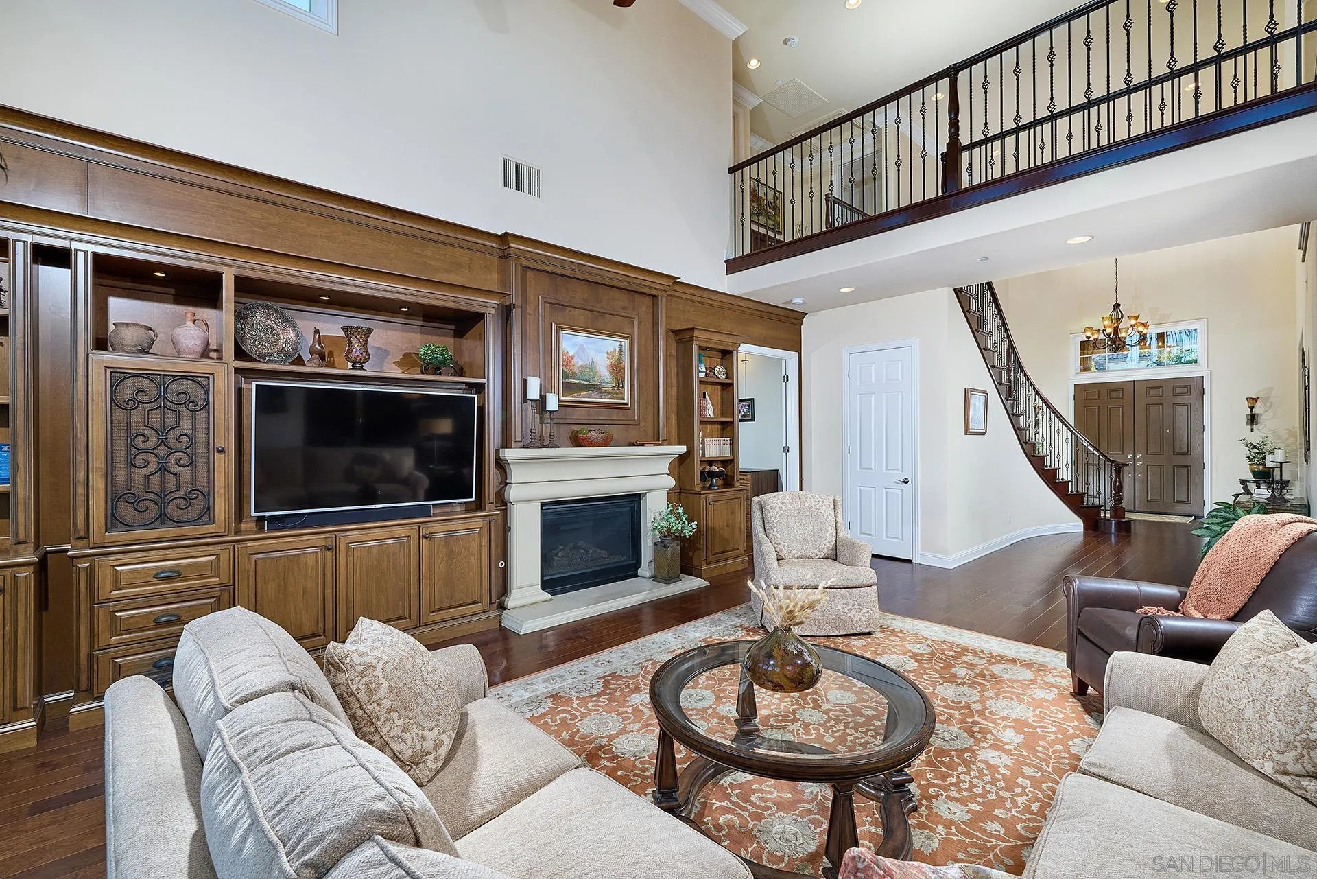 https://cdn.realtyfeed.com/cdn/127/260007677/32345971b1a3a261408d2a92e2d44f6f.webp