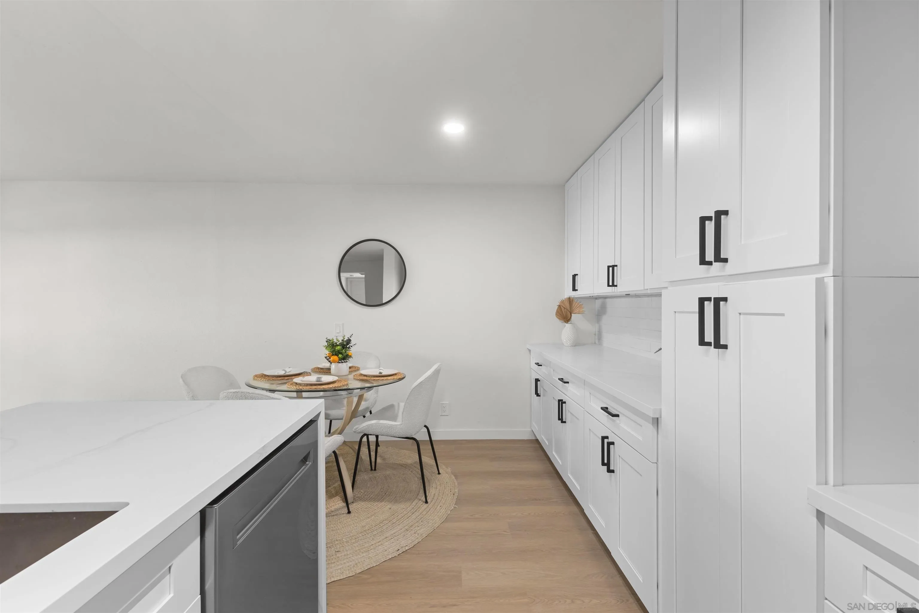 Photo #9: 260007678 Listing: Photo #9