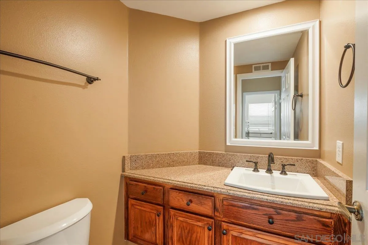 https://cdn.realtyfeed.com/cdn/127/260007683/acafcf70f2943d0560f6ca6a4c1a3c92.webp
