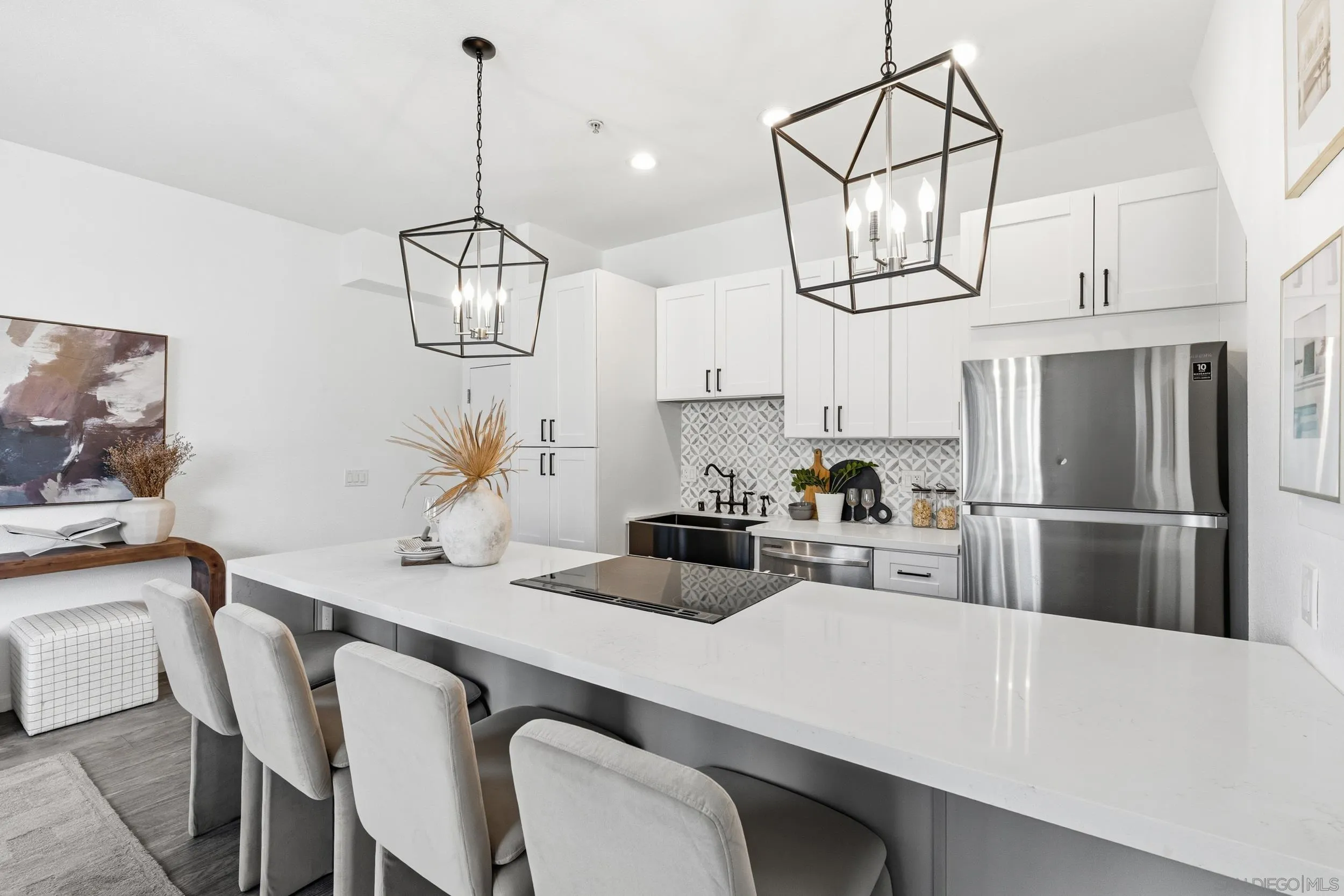 https://cdn.realtyfeed.com/cdn/127/260007687/63a69d95665fe8231a5a4488614c8943.webp