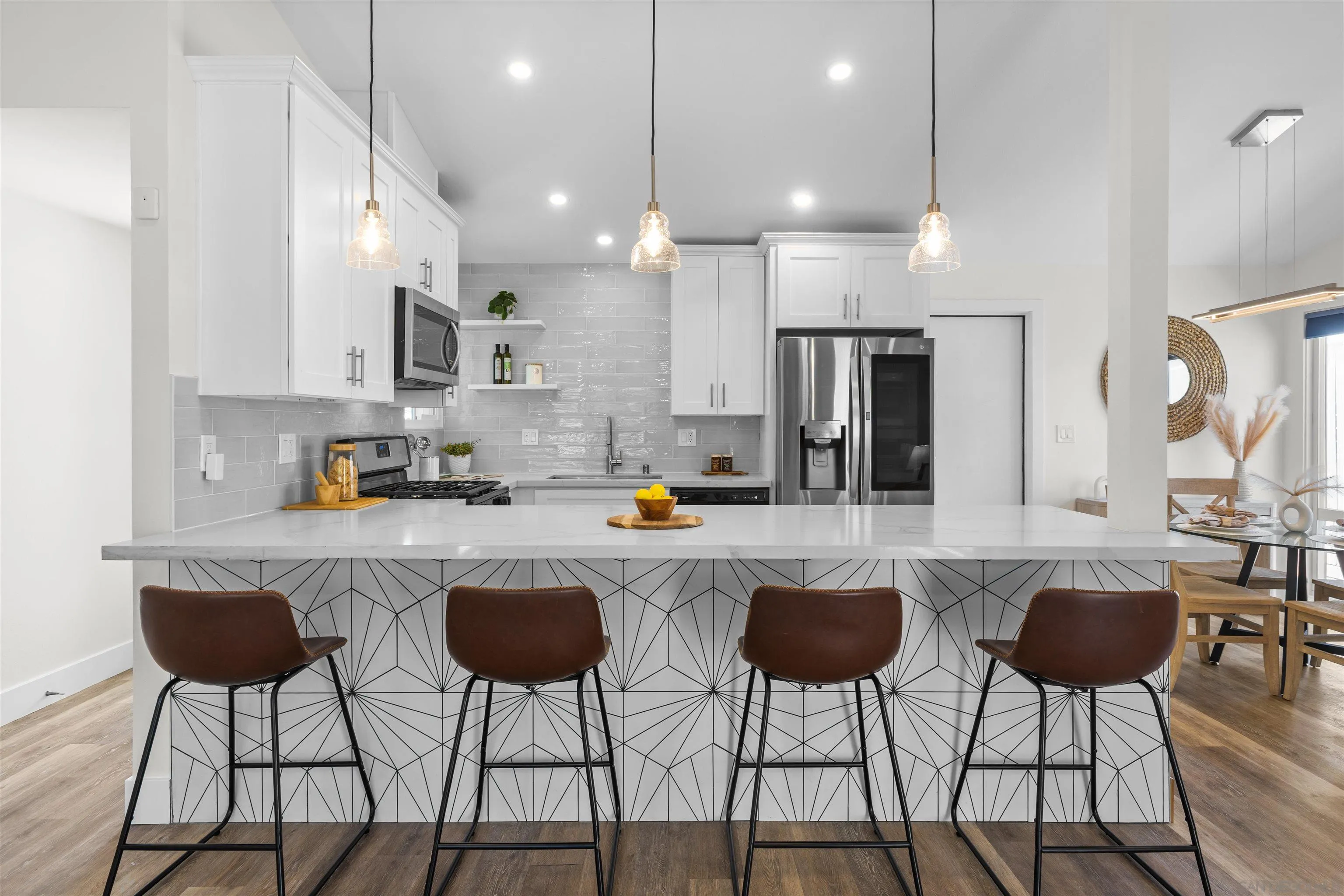 https://cdn.realtyfeed.com/cdn/127/260007688/64185449741ee37559568aa171f595b7.webp