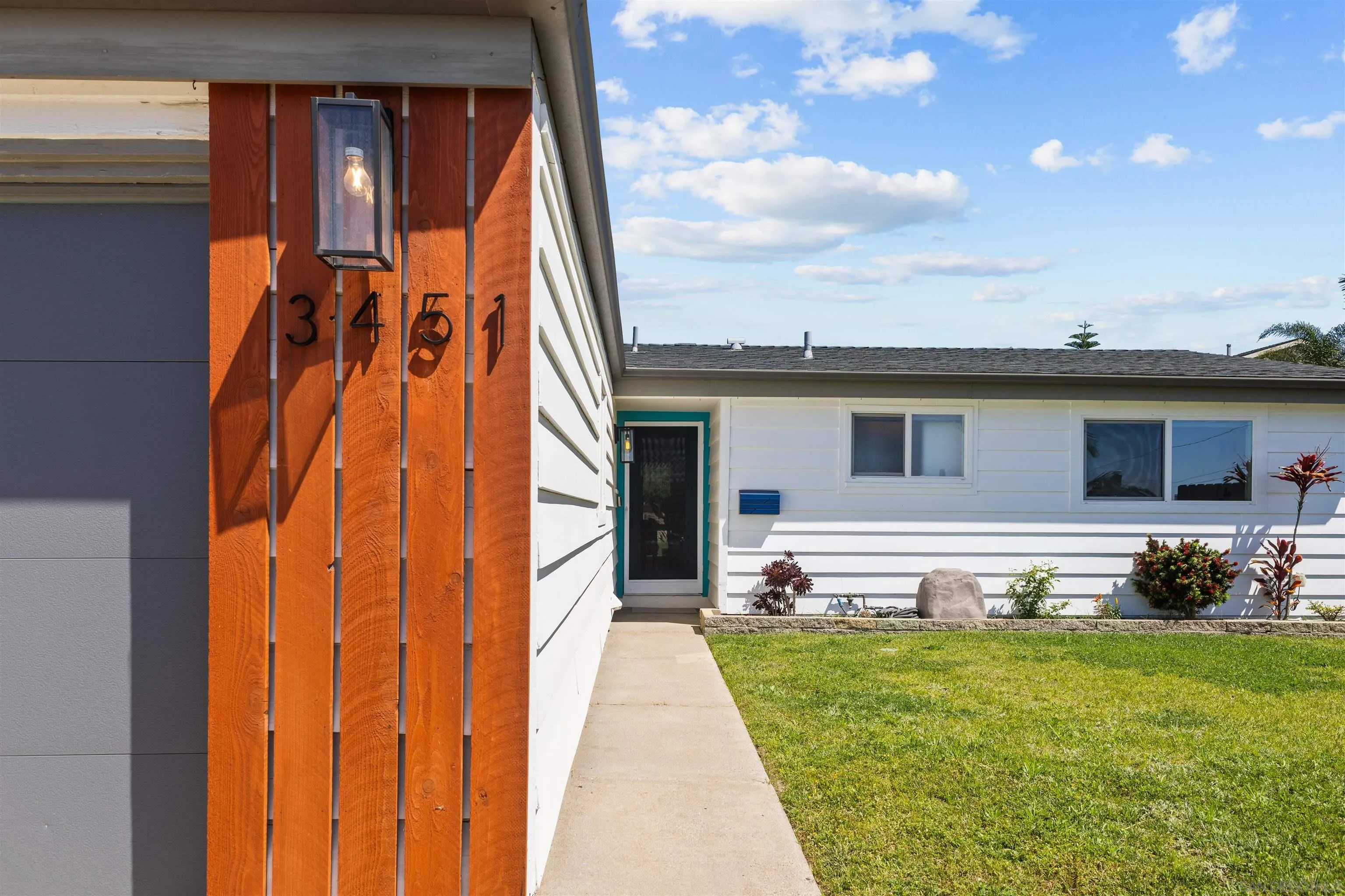 https://cdn.realtyfeed.com/cdn/127/260007688/e1fdadfc8fd30a176950fbc7a4fbb839.webp