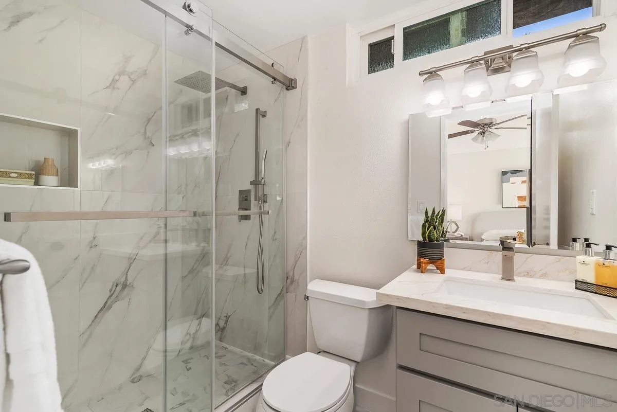 8468 Calle Morelos, San Diego, CA, 92126