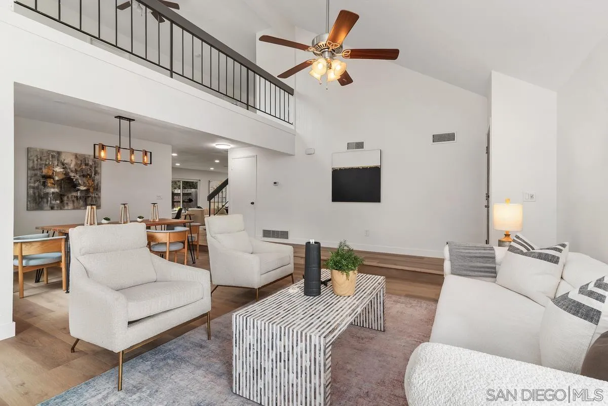 8468 Calle Morelos, San Diego, CA, 92126