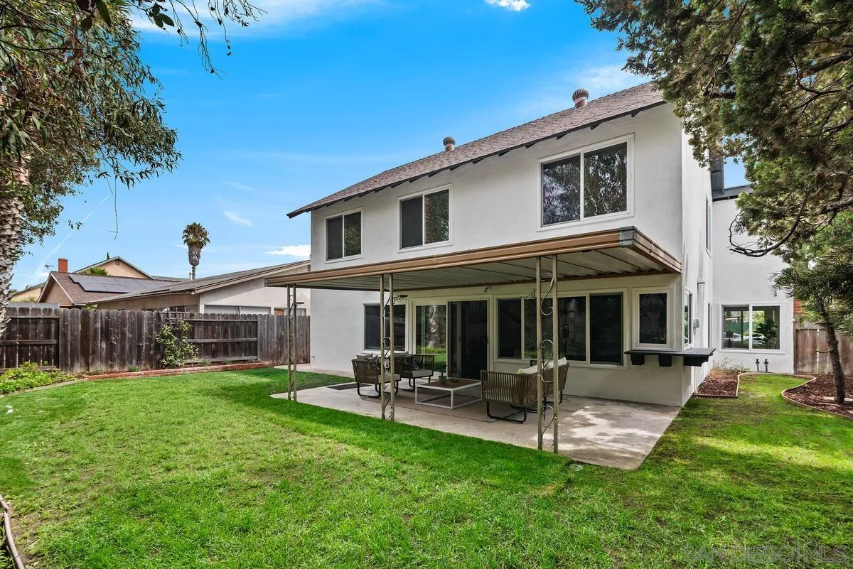 8468 Calle Morelos, San Diego, CA, 92126