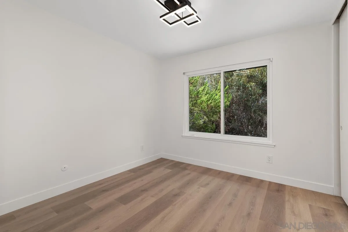 8468 Calle Morelos, San Diego, CA, 92126