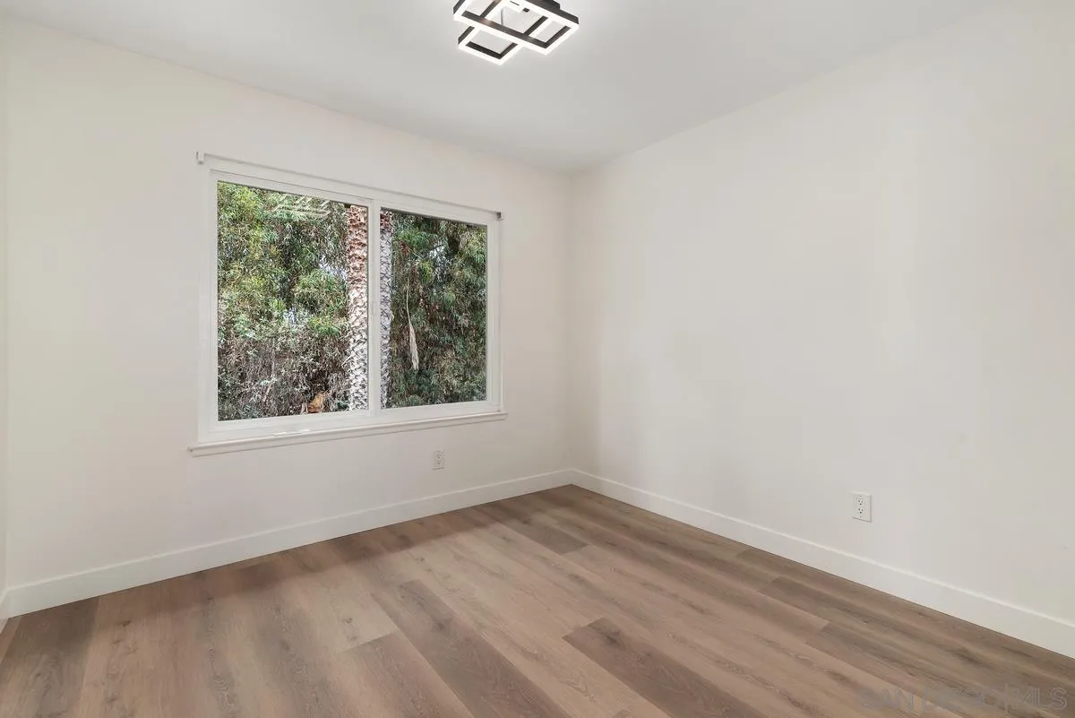 8468 Calle Morelos, San Diego, CA, 92126