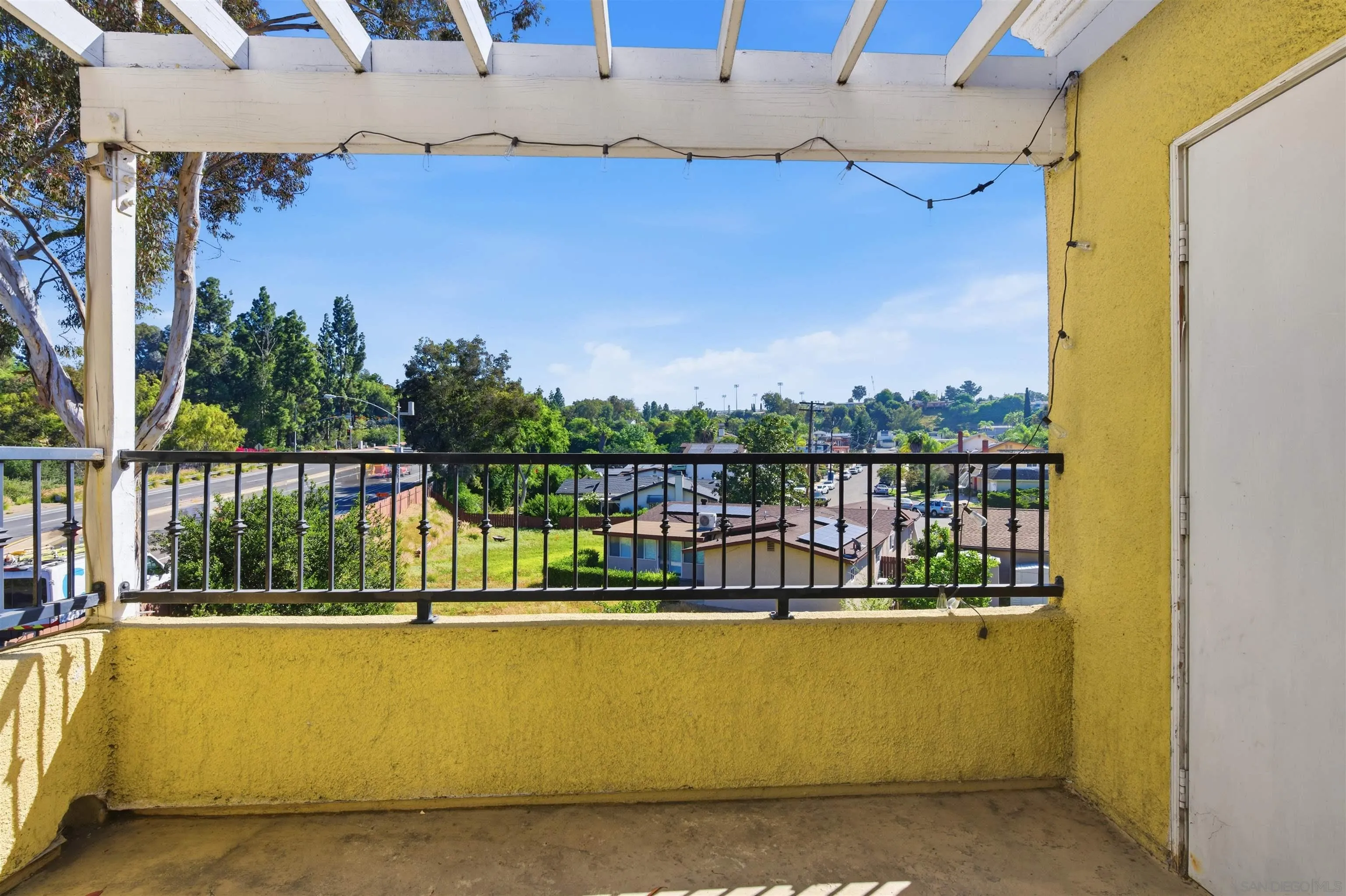 https://cdn.realtyfeed.com/cdn/127/260007697/16dd59bfa2e82c97b3854dd2f5f20aad.webp