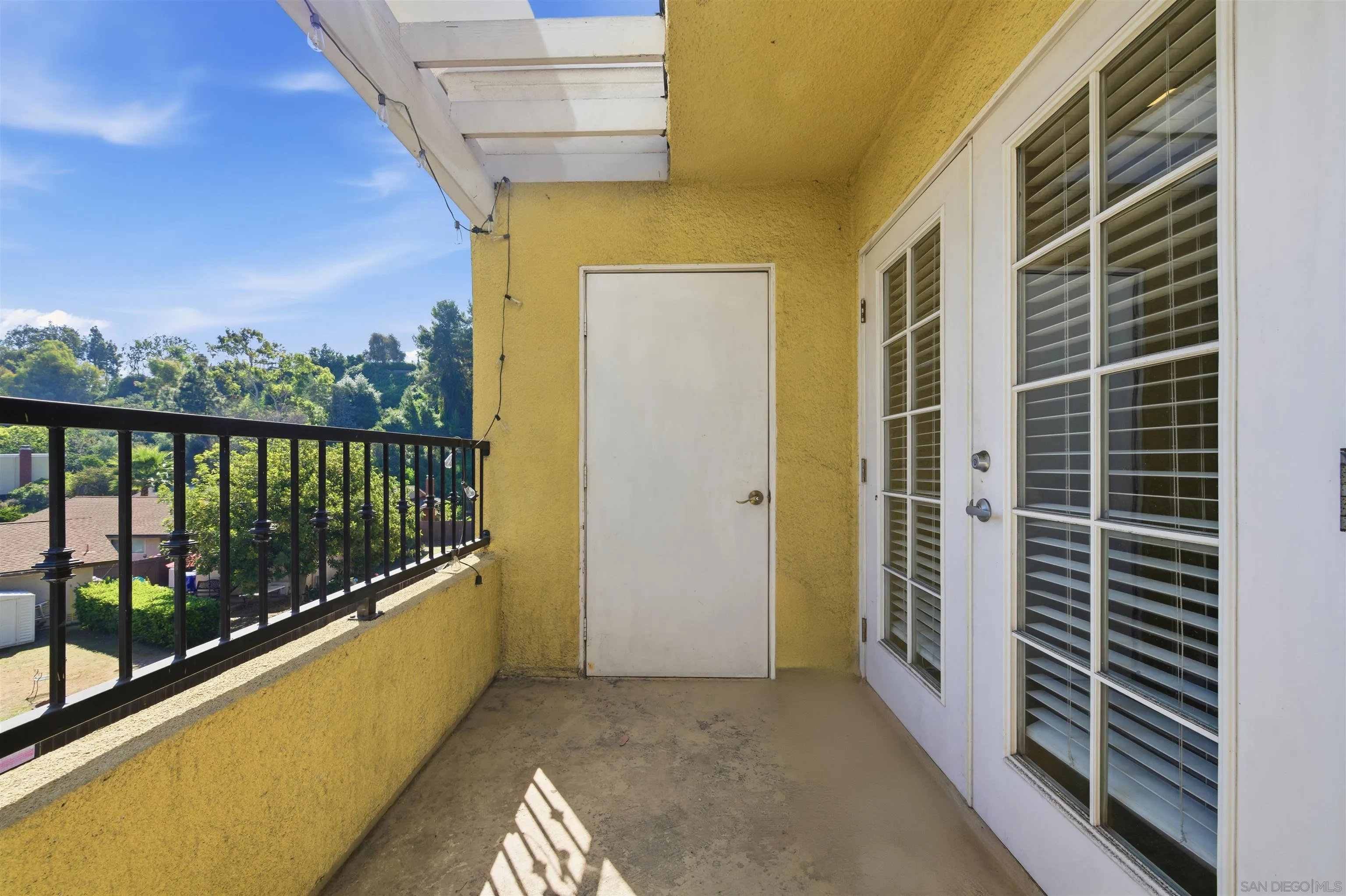 https://cdn.realtyfeed.com/cdn/127/260007697/19e8fdf0cf157d704757964bb6f3a191.webp