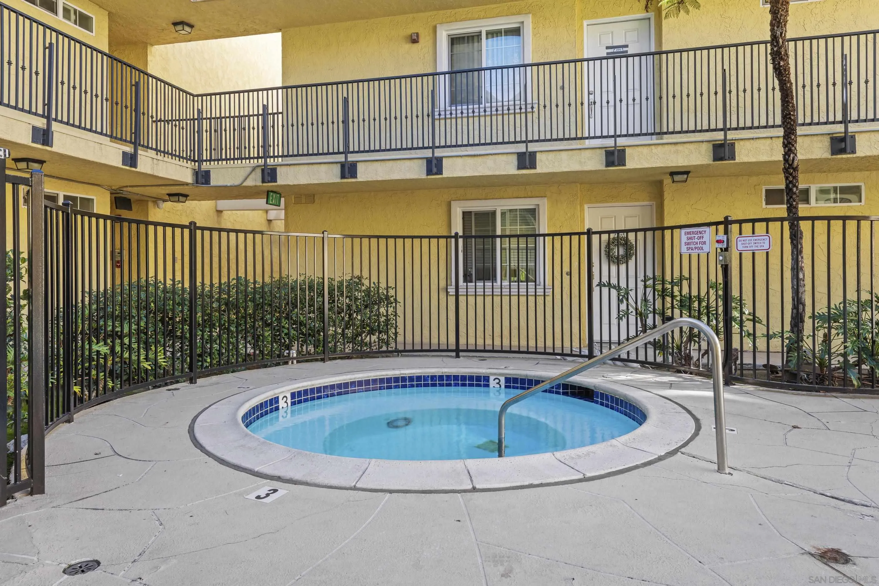 https://cdn.realtyfeed.com/cdn/127/260007697/3d0962e60907ebfb5ec06601e3197ebe.webp