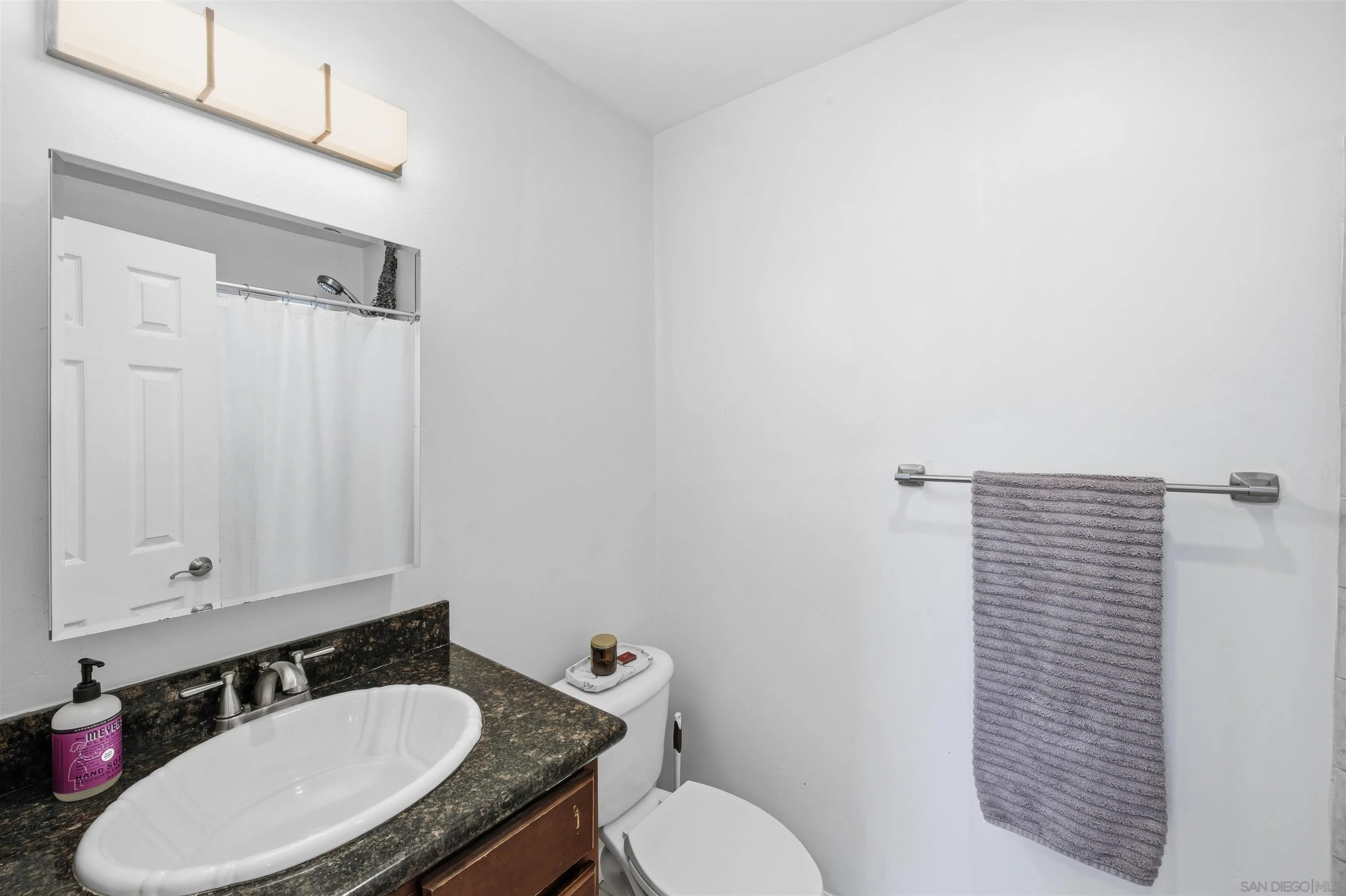 https://cdn.realtyfeed.com/cdn/127/260007697/942e54aa6a4d96c4a309c617d787b8dc.webp