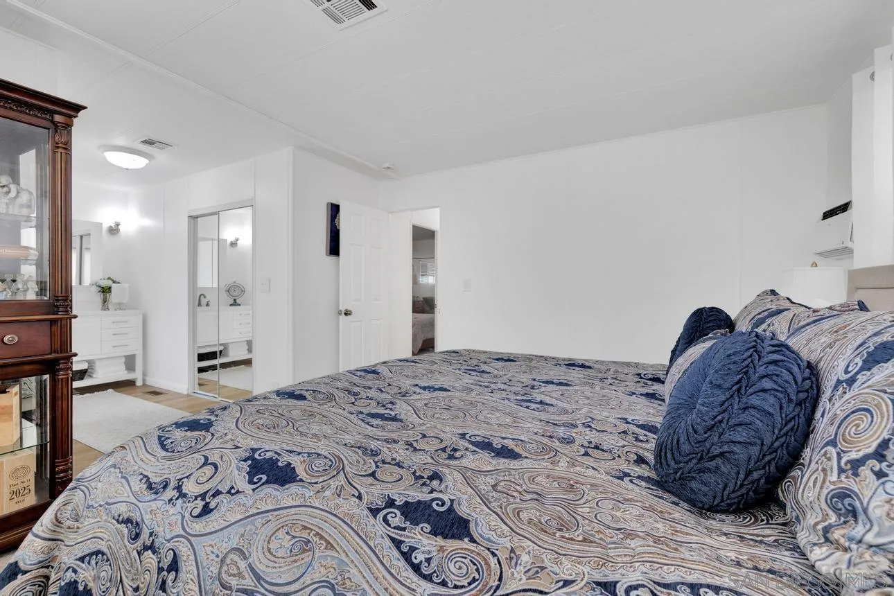https://cdn.realtyfeed.com/cdn/127/260007698/15b8aa0f335b8b9f0498d9e5a4318c0f.webp