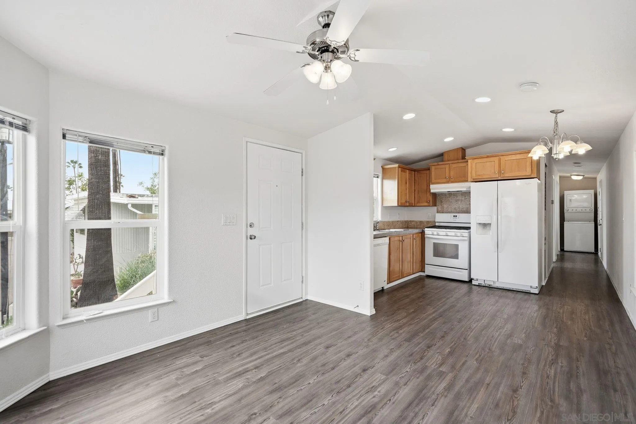 13594 Highway 8 Business UNIT 73, Lakeside, CA, 92040