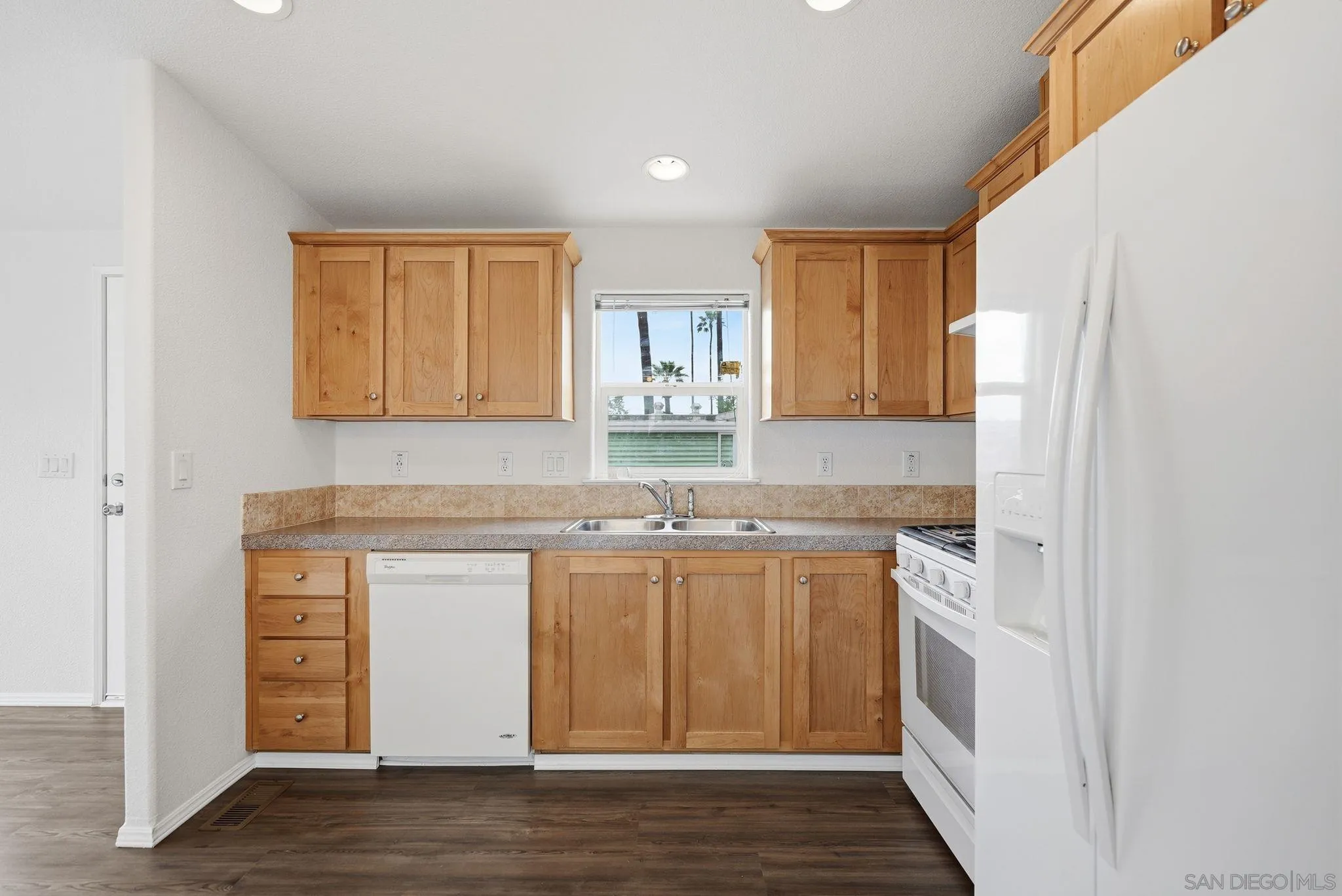 13594 Highway 8 Business UNIT 73, Lakeside, CA, 92040