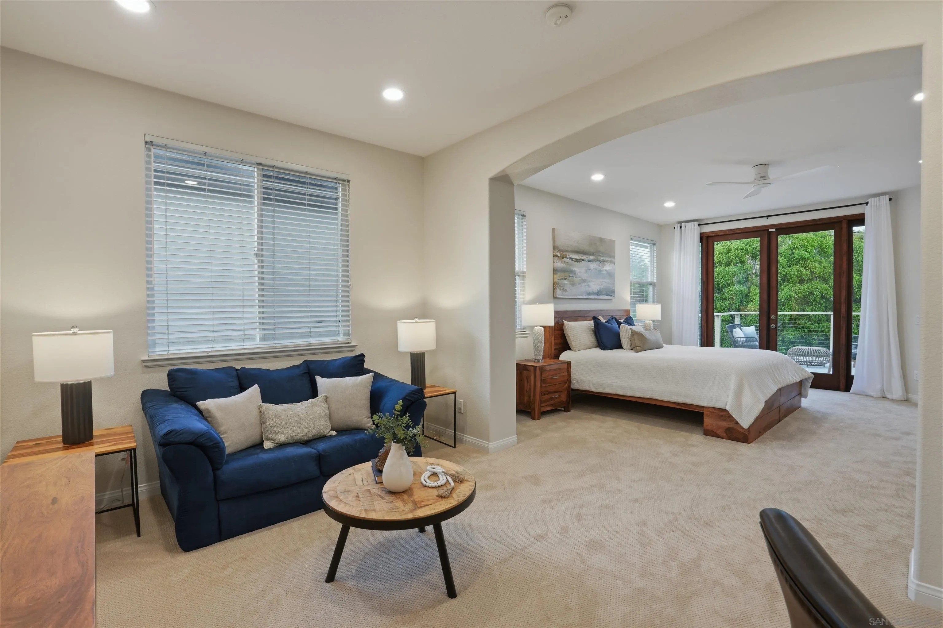 https://cdn.realtyfeed.com/cdn/127/260007703/5931700d00e9d8cd4692f3d85843df60.webp
