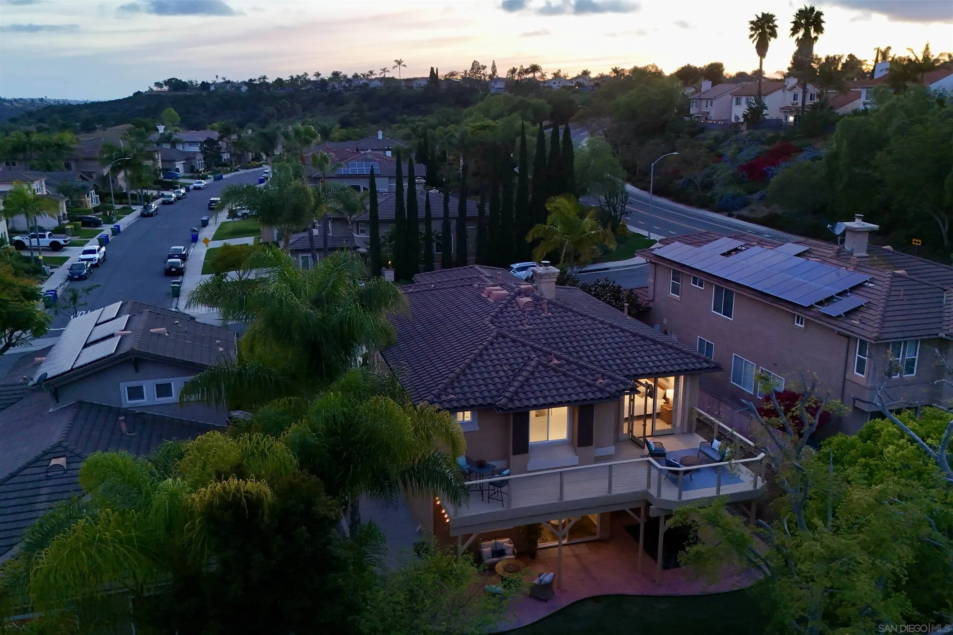 https://cdn.realtyfeed.com/cdn/127/260007703/a88c6ddd340b5e78d0afdd70565228e3.webp