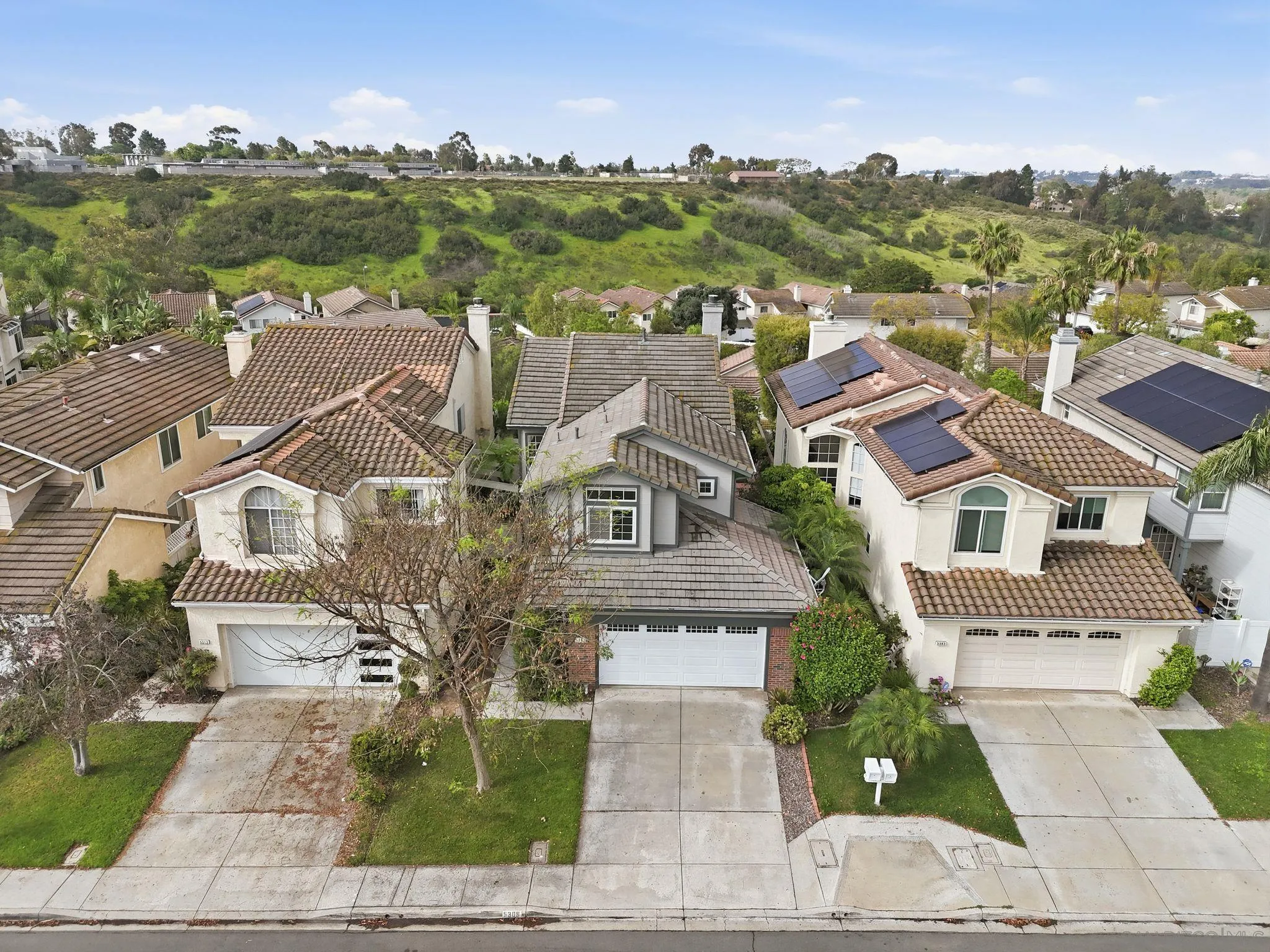 https://cdn.realtyfeed.com/cdn/127/260007704/361fada5c81f64b12292019d8f14a5e3.webp