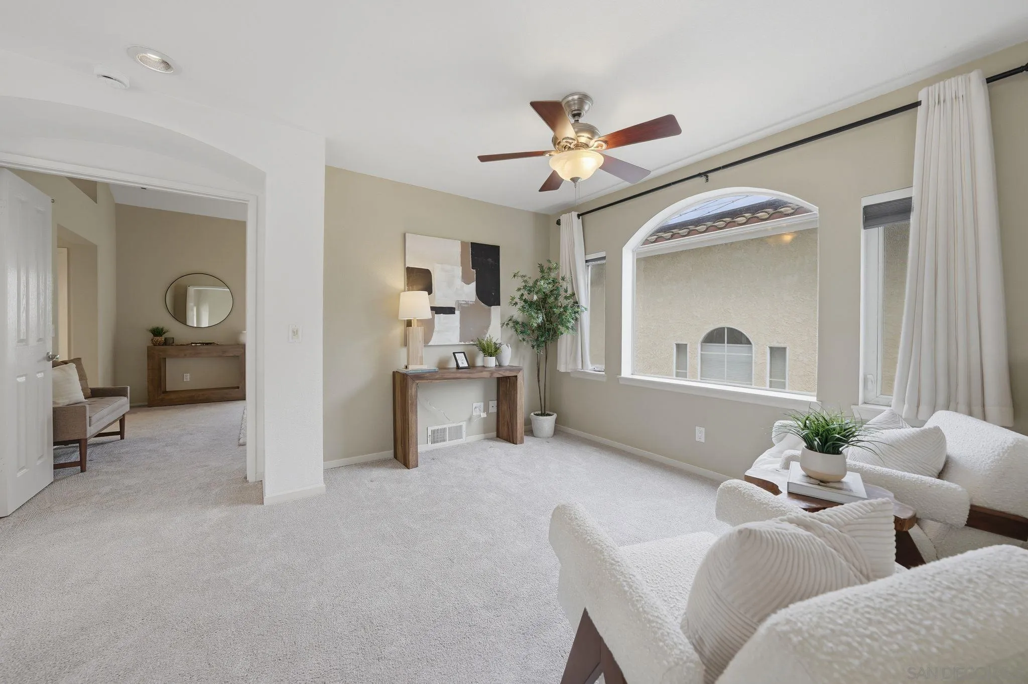 https://cdn.realtyfeed.com/cdn/127/260007704/d3cf8d903d1e56ff50cf4a3dd30475d6.webp