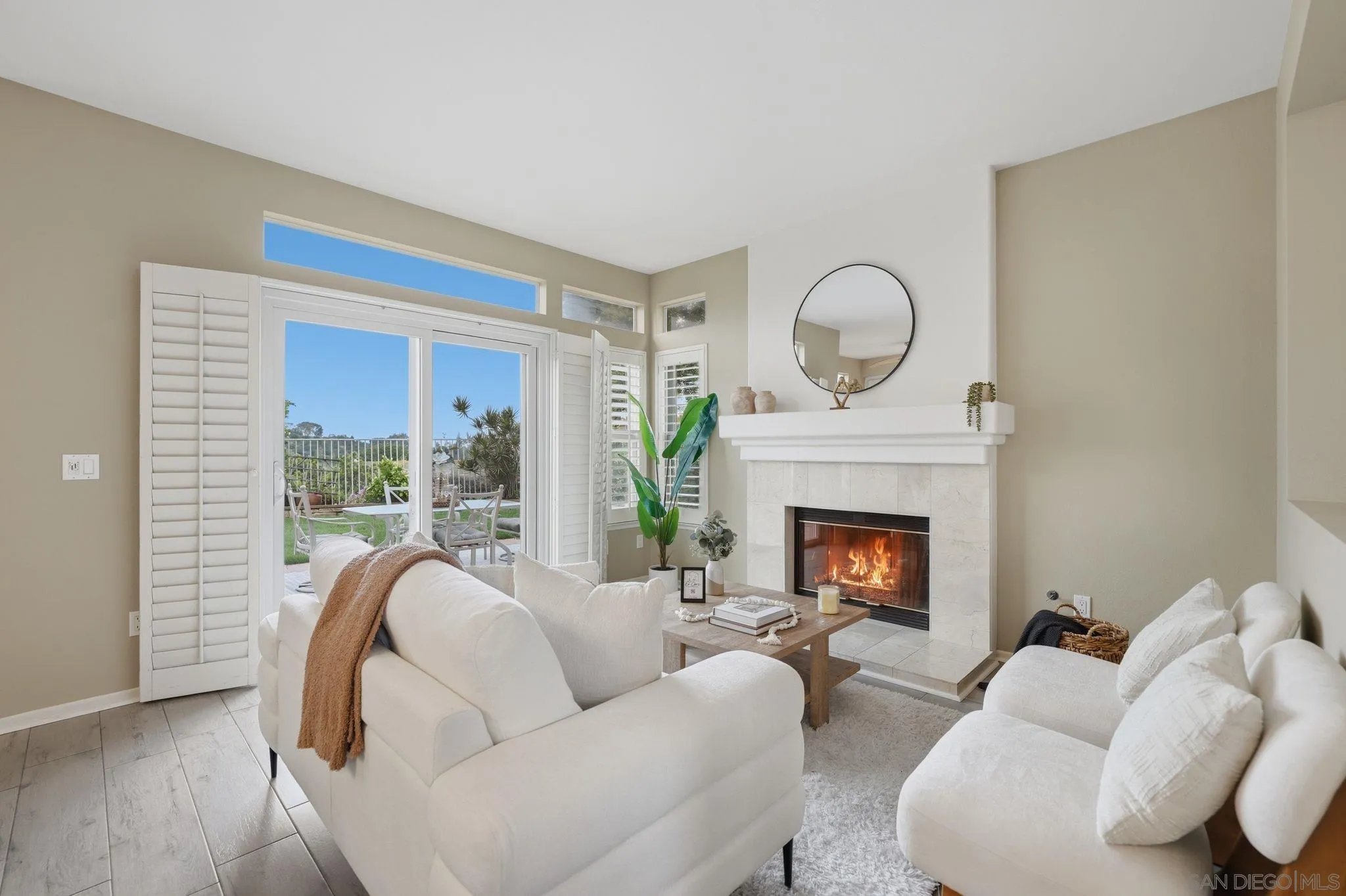 https://cdn.realtyfeed.com/cdn/127/260007704/df5638022da09fea56ea74756254df03.webp
