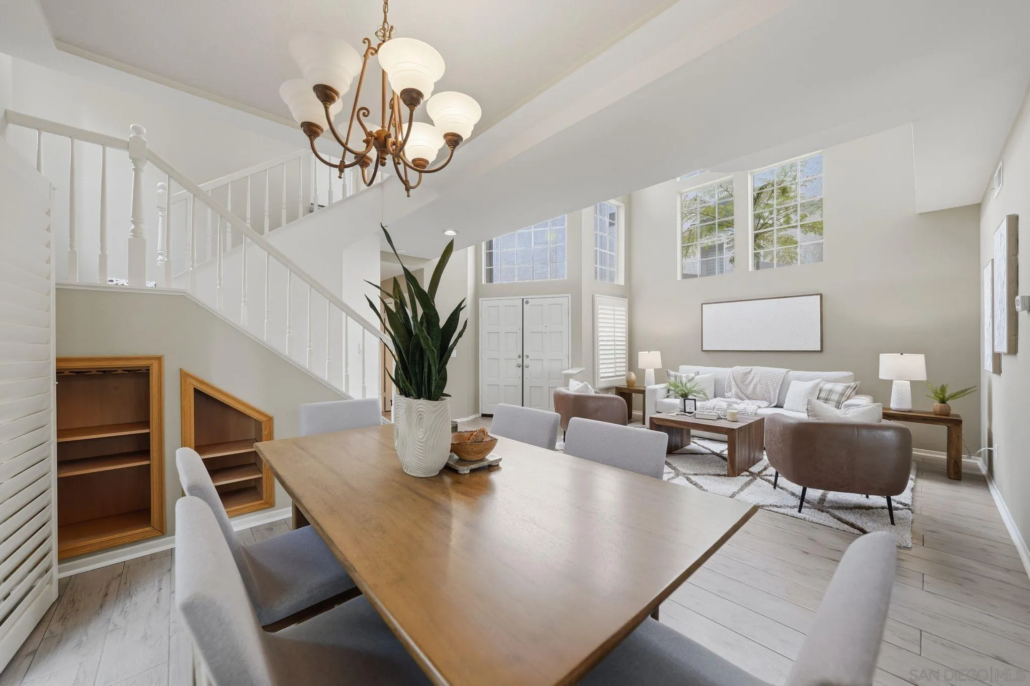 https://cdn.realtyfeed.com/cdn/127/260007704/eb65c9b07eb212938861b3c72a310ffd.webp