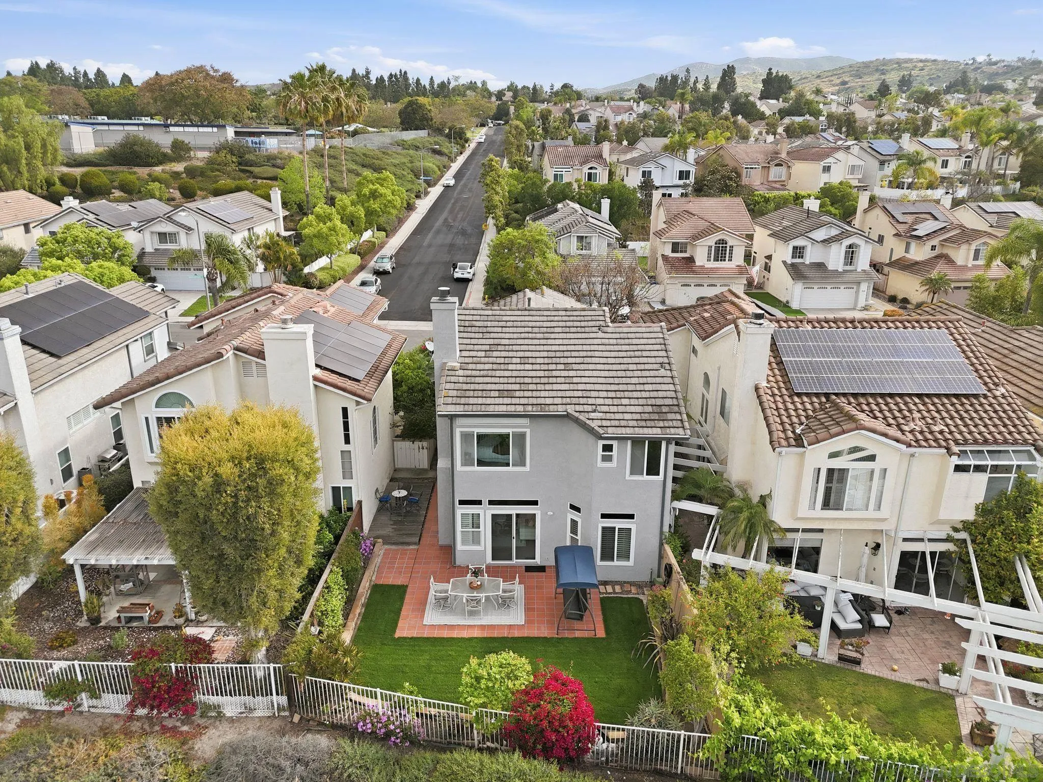 https://cdn.realtyfeed.com/cdn/127/260007704/f73b894166ae8595cfeb0bbad8fa8b48.webp
