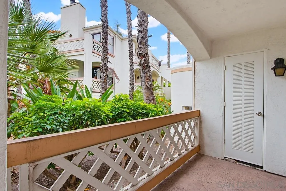 https://cdn.realtyfeed.com/cdn/127/260007711/51c4b2ce514154a4361367e76ff15bc6.webp