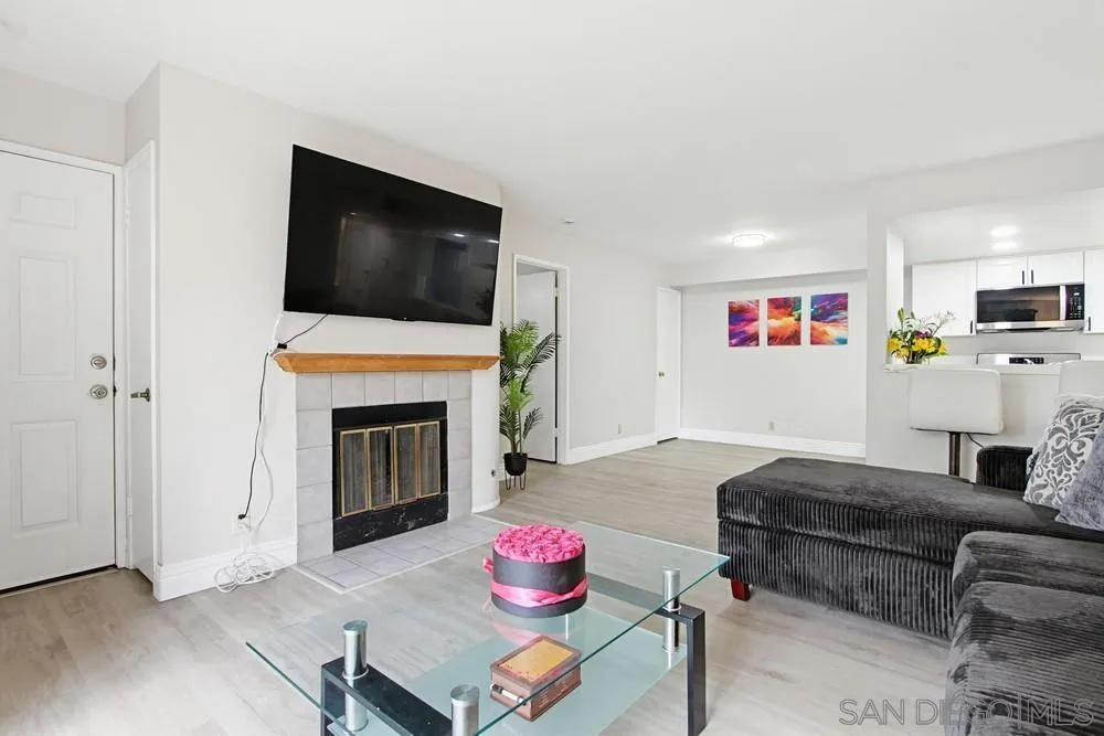 https://cdn.realtyfeed.com/cdn/127/260007711/56b0fbebf082d3041e22e81b9e2eb63b.webp