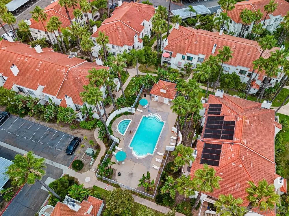 https://cdn.realtyfeed.com/cdn/127/260007711/61bf672344e9be305baabc3e094399a6.webp