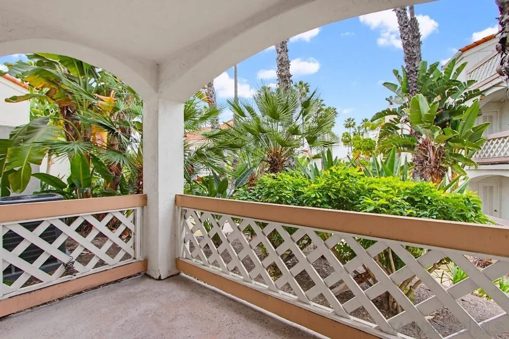 https://cdn.realtyfeed.com/cdn/127/260007711/881ba81c3c13c2d91d79a779a5d7ce4c.webp