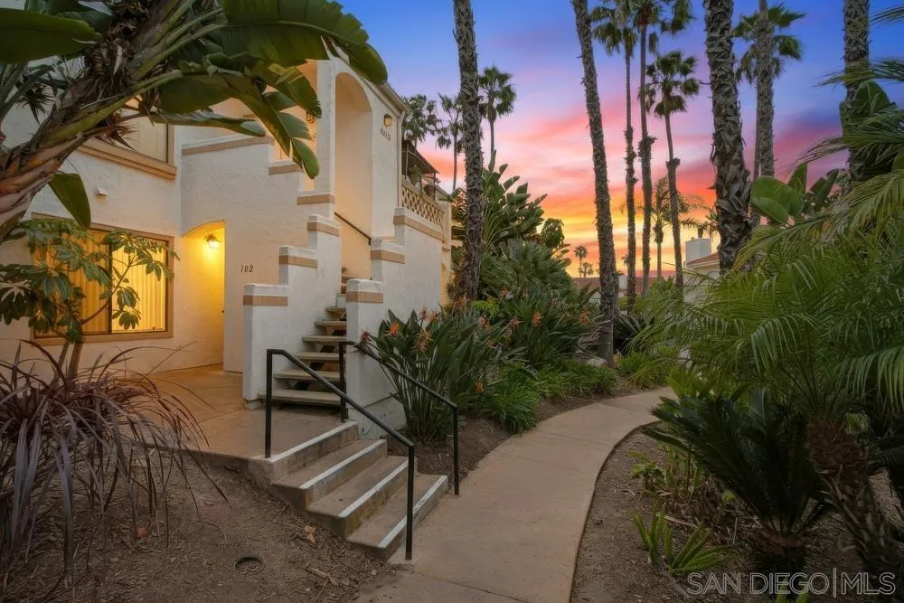 9418 Twin Trails Dr Unit 102, San Diego, CA 92129 - Photo 2 of 33, San Diego, CA
