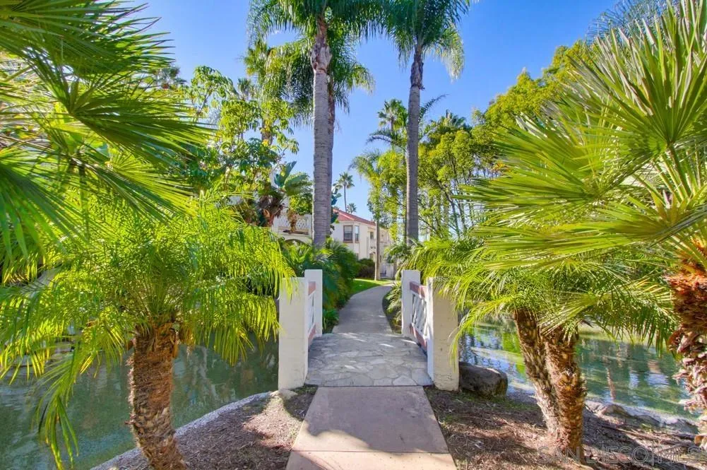 https://cdn.realtyfeed.com/cdn/127/260007711/ea6fe70e3f29295406fd03f6ae2cac53.webp