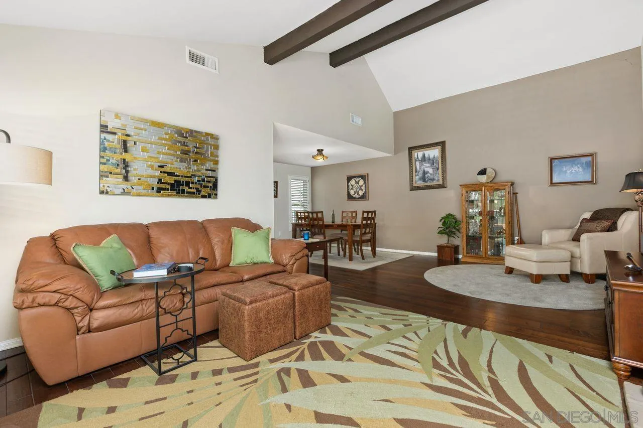 Photo #8: 260007713 Listing: Photo #8