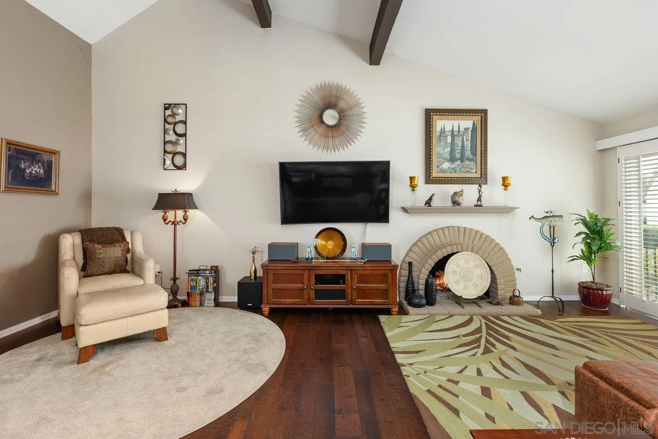 Photo #6: 260007713 Listing: Photo #6