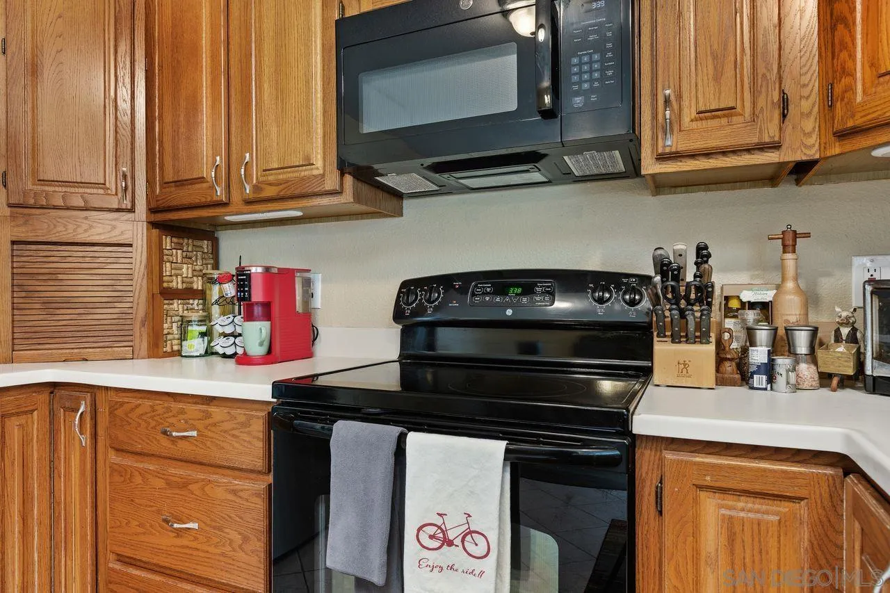 Photo #18: 260007713 Listing: Photo #18