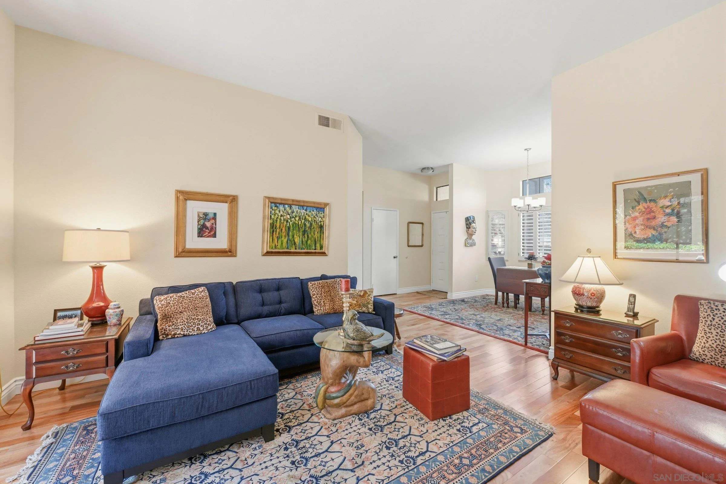 Photo #1: 260007718 Listing: Photo #1